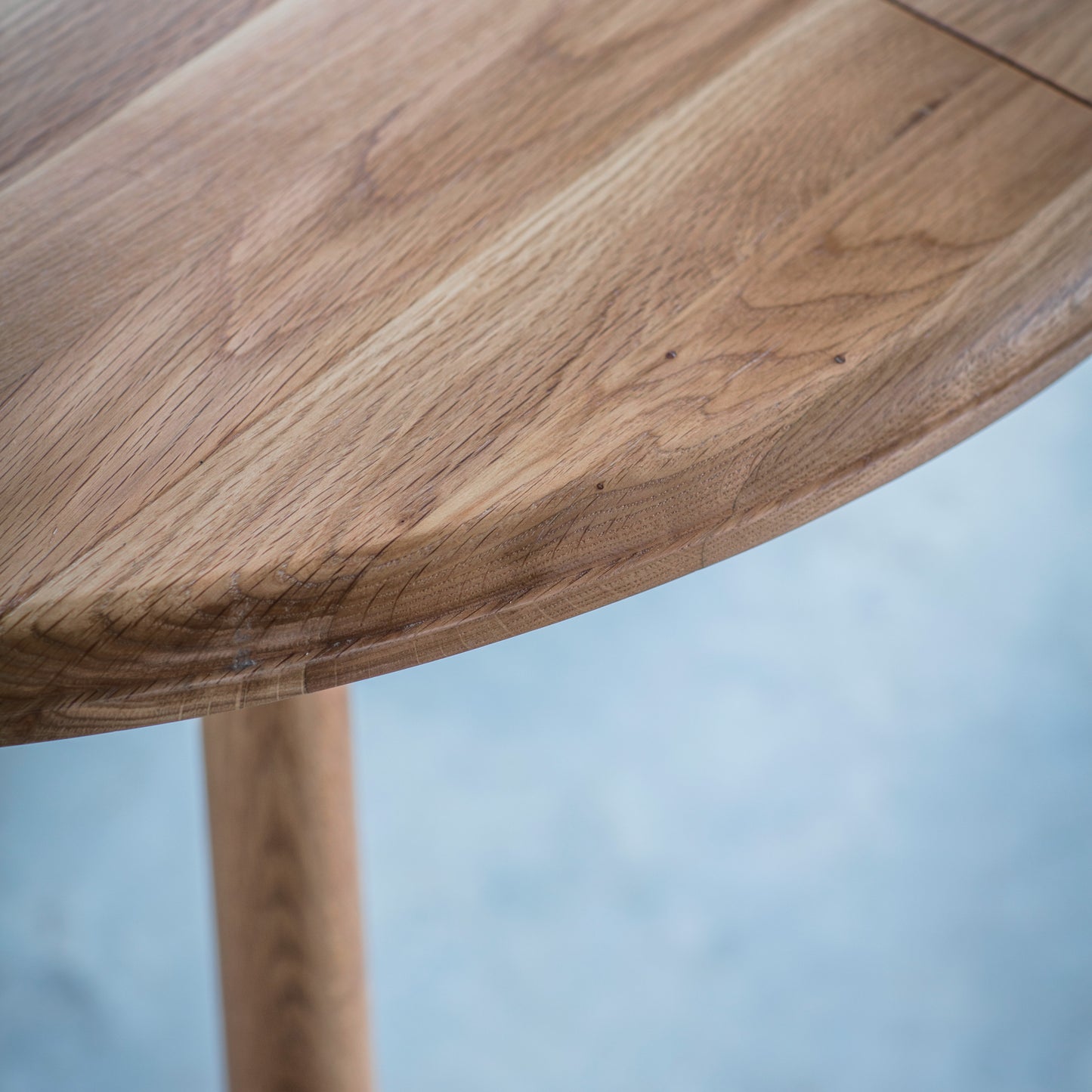 Wycombe Round Extending Table Oak
