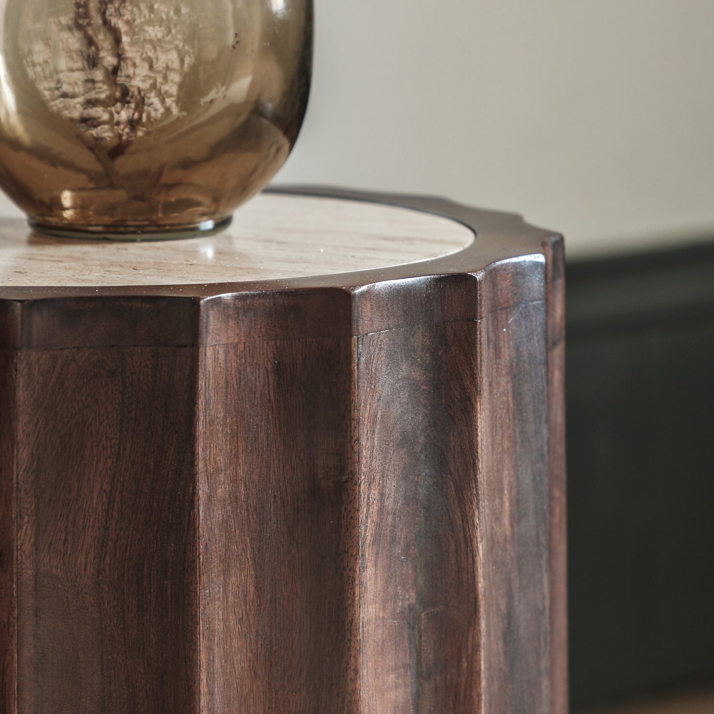 Cascia Side Table Dark Wood