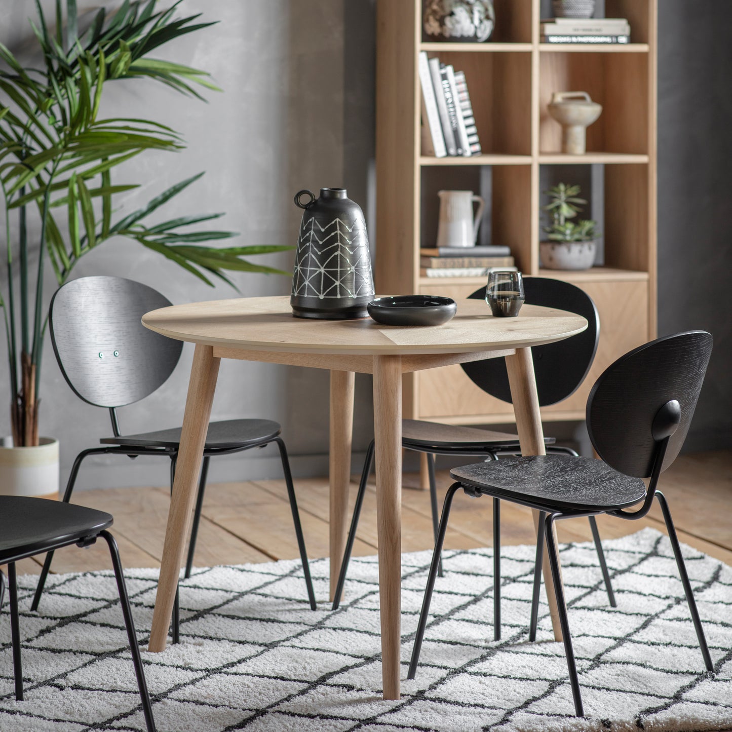 Milano Round Dining Table Natural