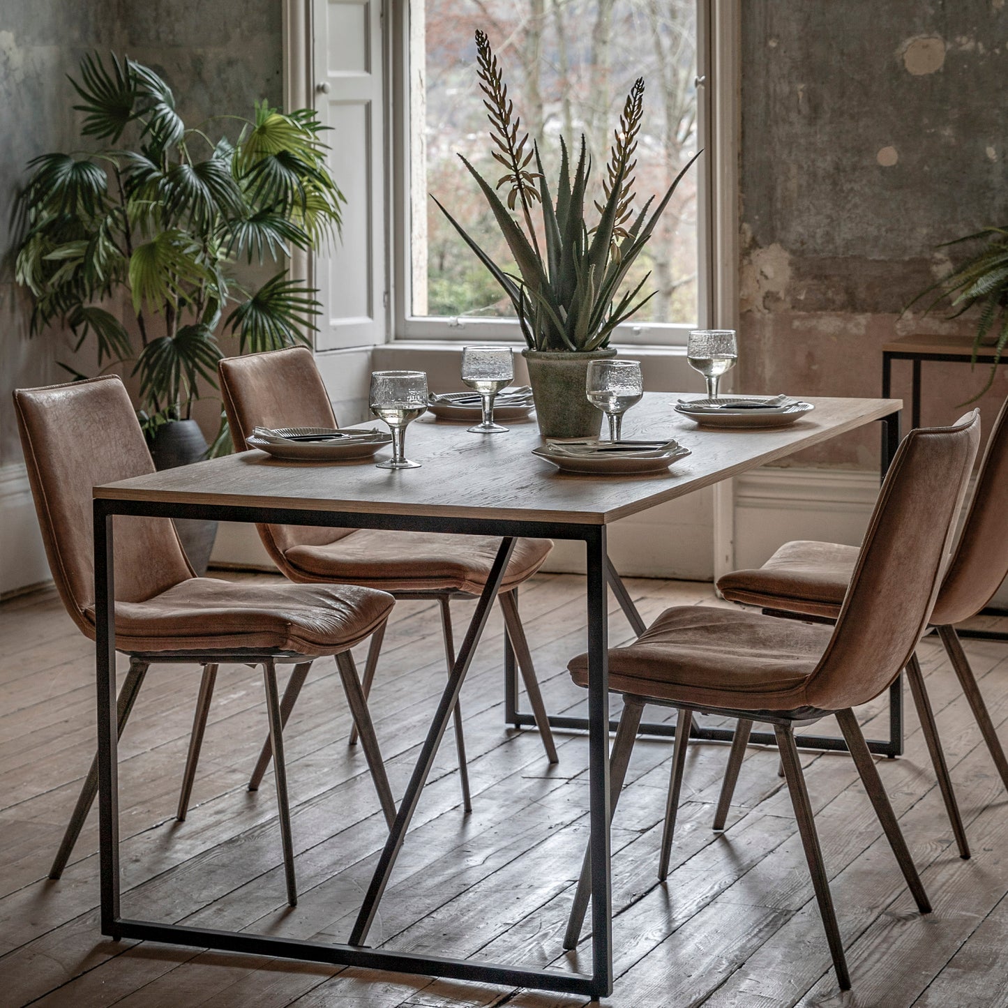 Henley Dining Table Natural