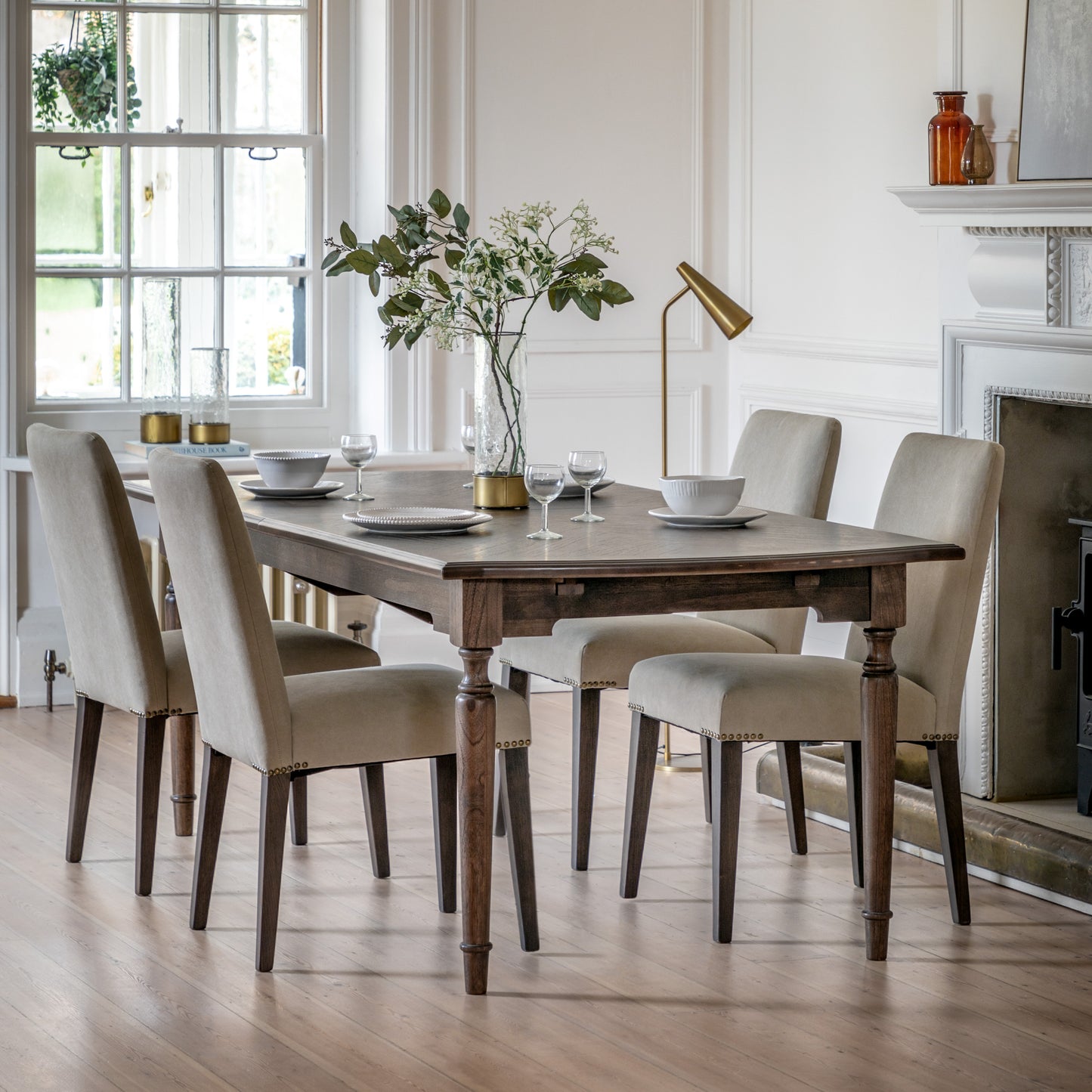 Madison Ext Dining Table Coffee