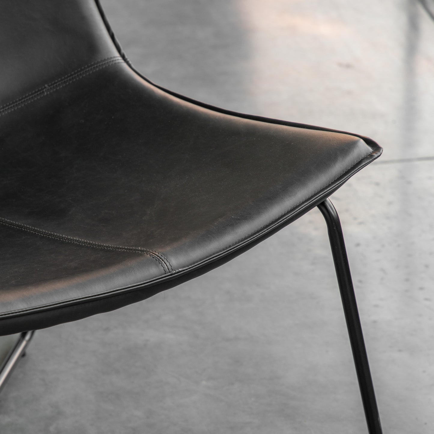 Hawking Lounge Chair Charcoal