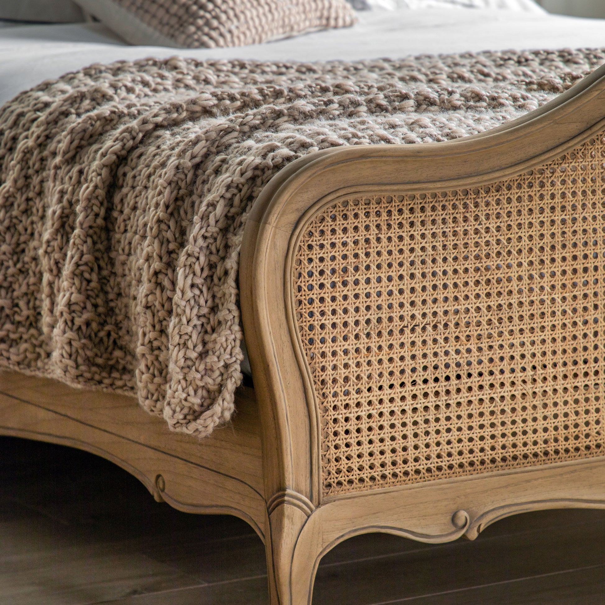 Chic Cane Bed Weathered King