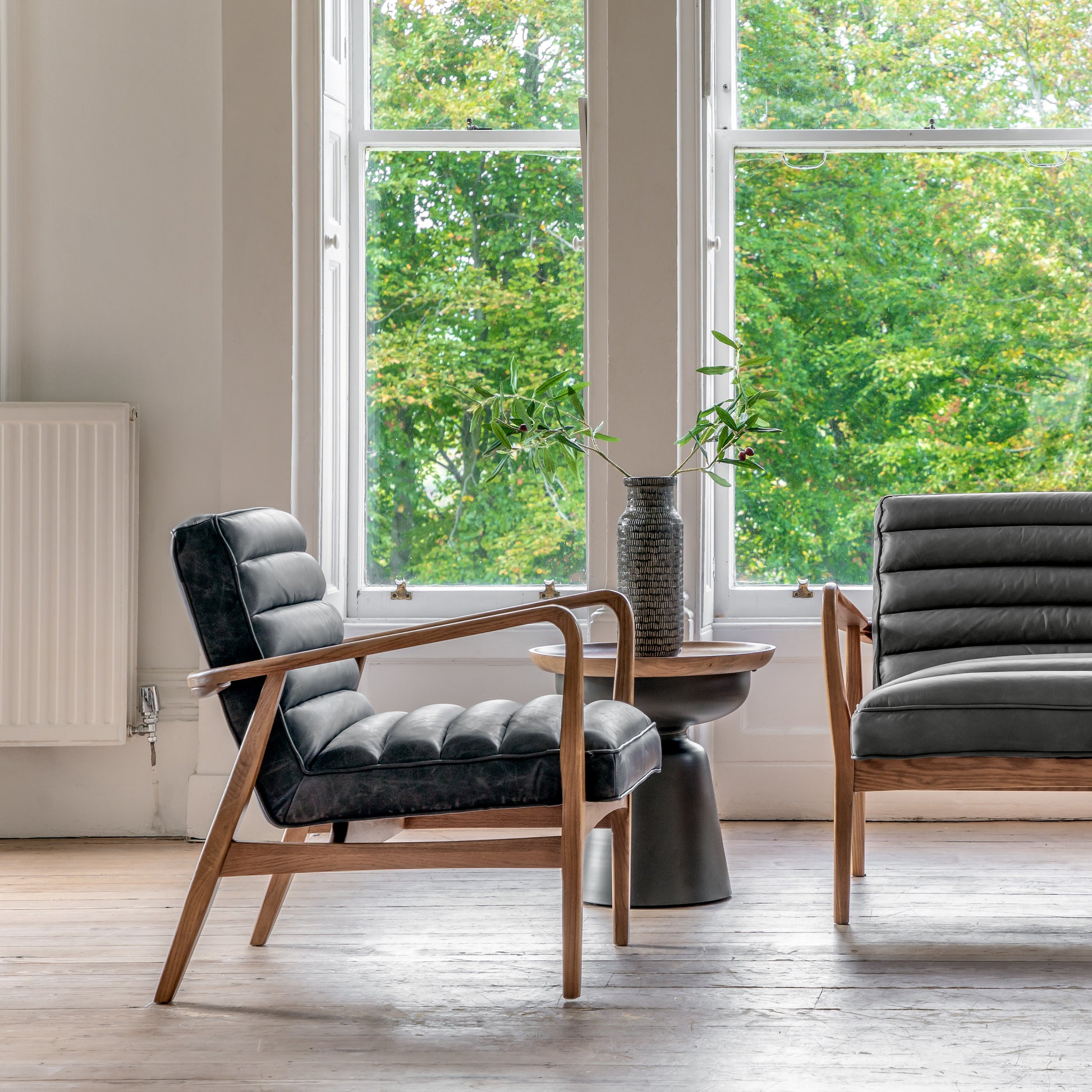 Datsun Armchair Antique Ebony