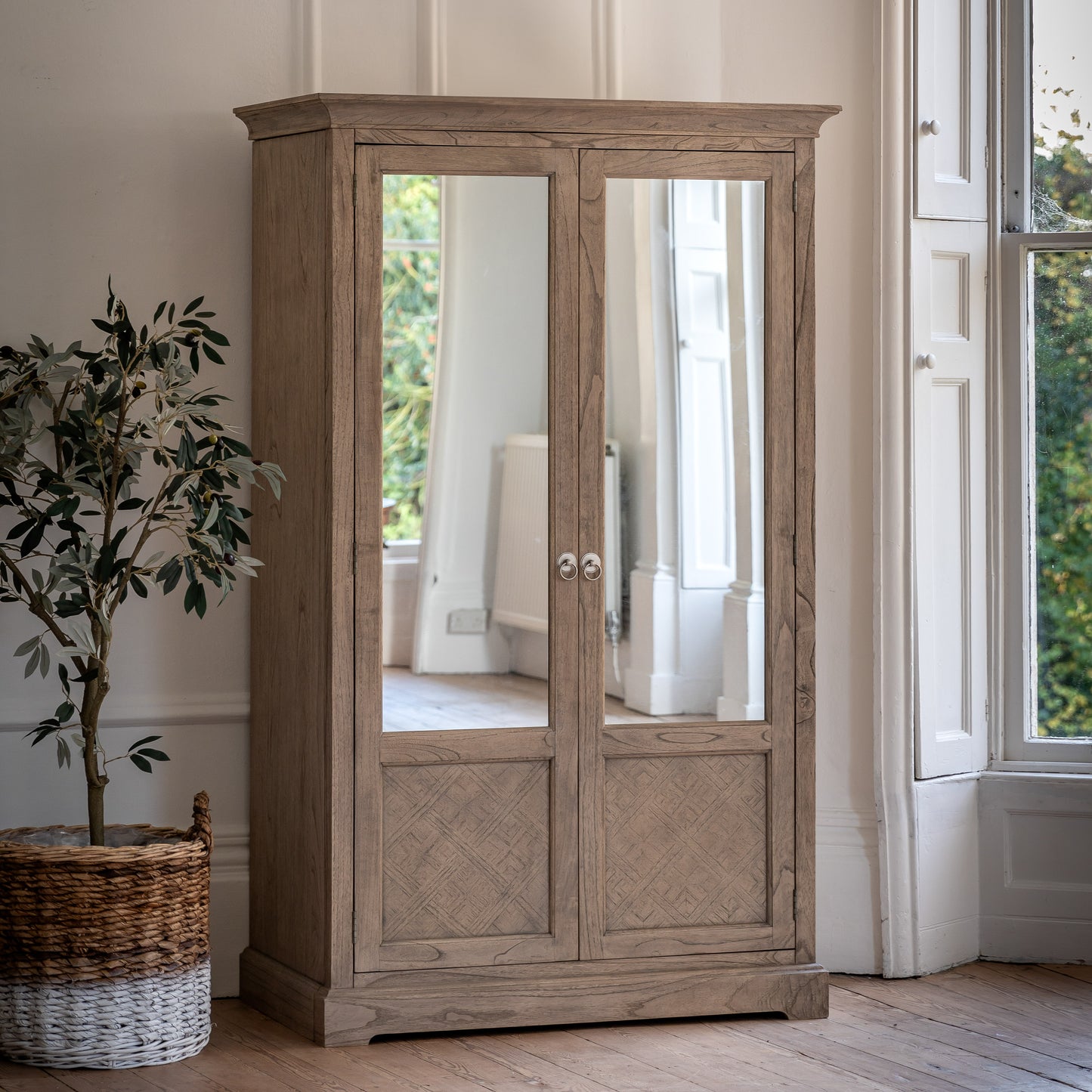 Mustique 2 Mirror Door Wardrobe Natural