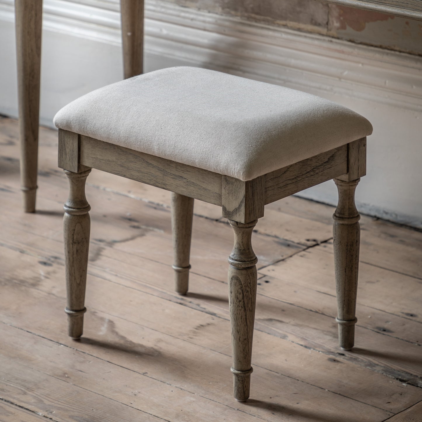 Mustique Dressing Stool Natural