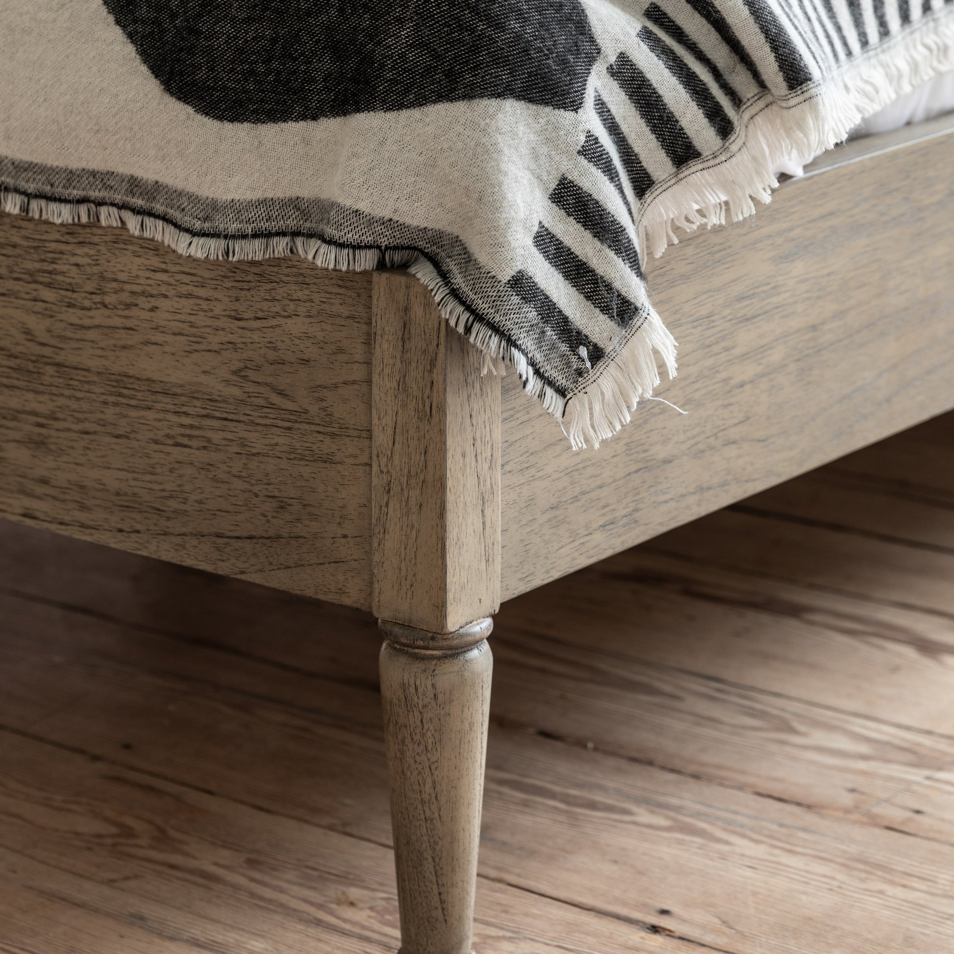 Mustique Bed Natural Super King