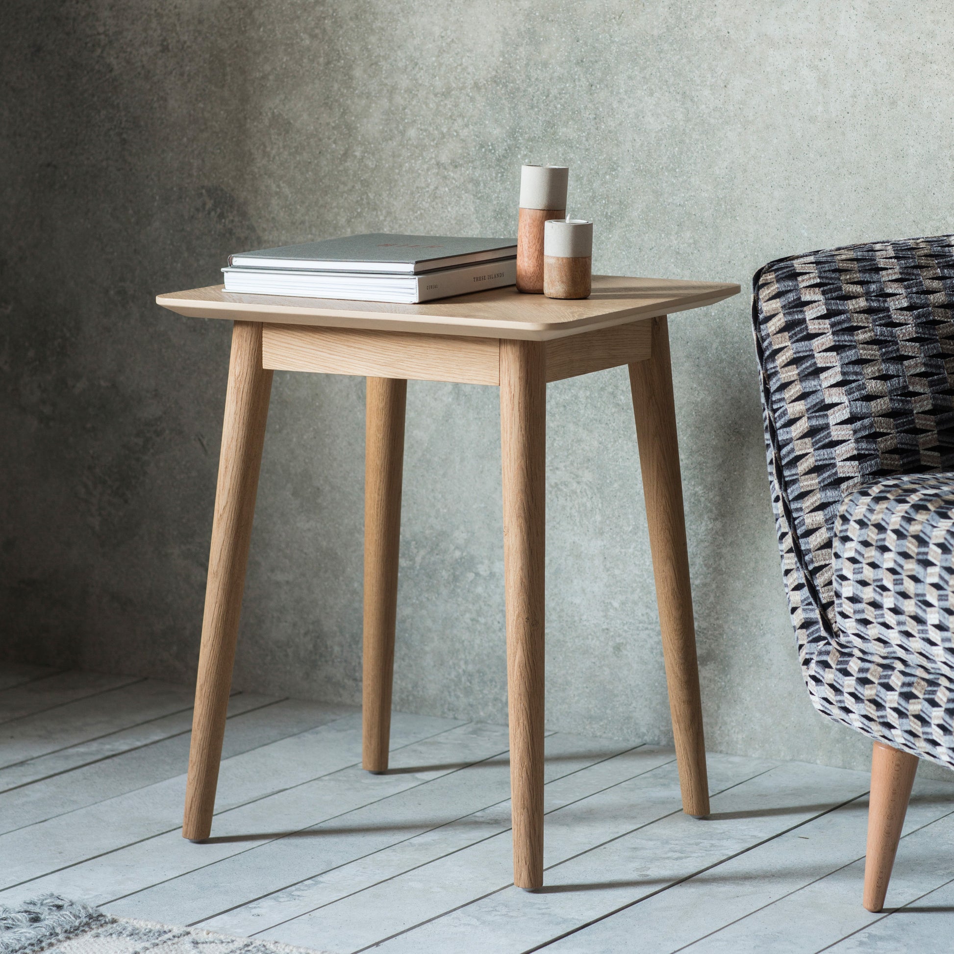 Milano Side Table Oak