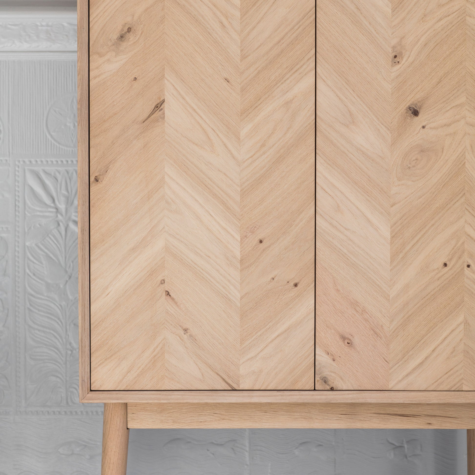 Milano 2 Door Cocktail Cabinet Oak