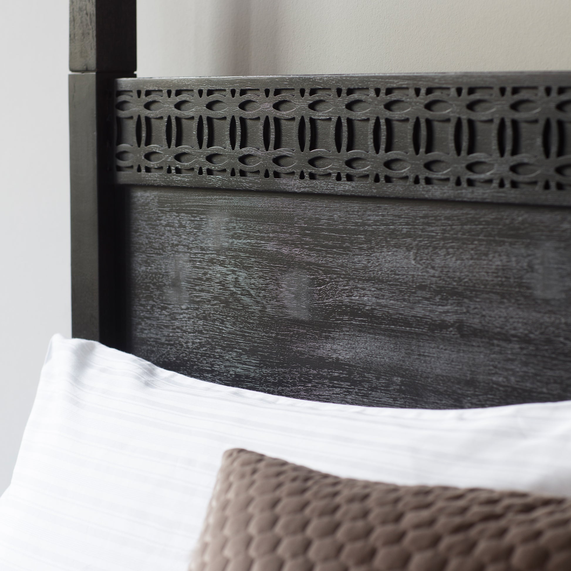 Boho Boutique 4 Poster Bed Black King