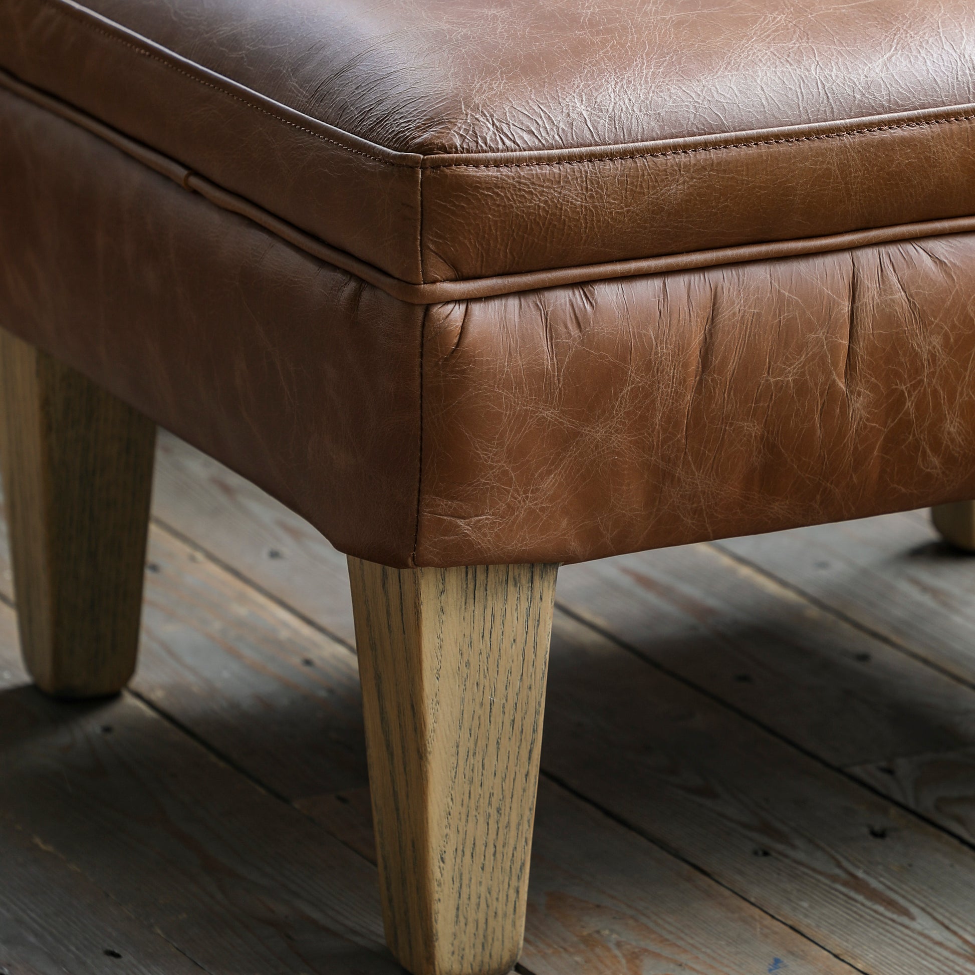Mr. Paddington Stool Vintage Brown Leather
