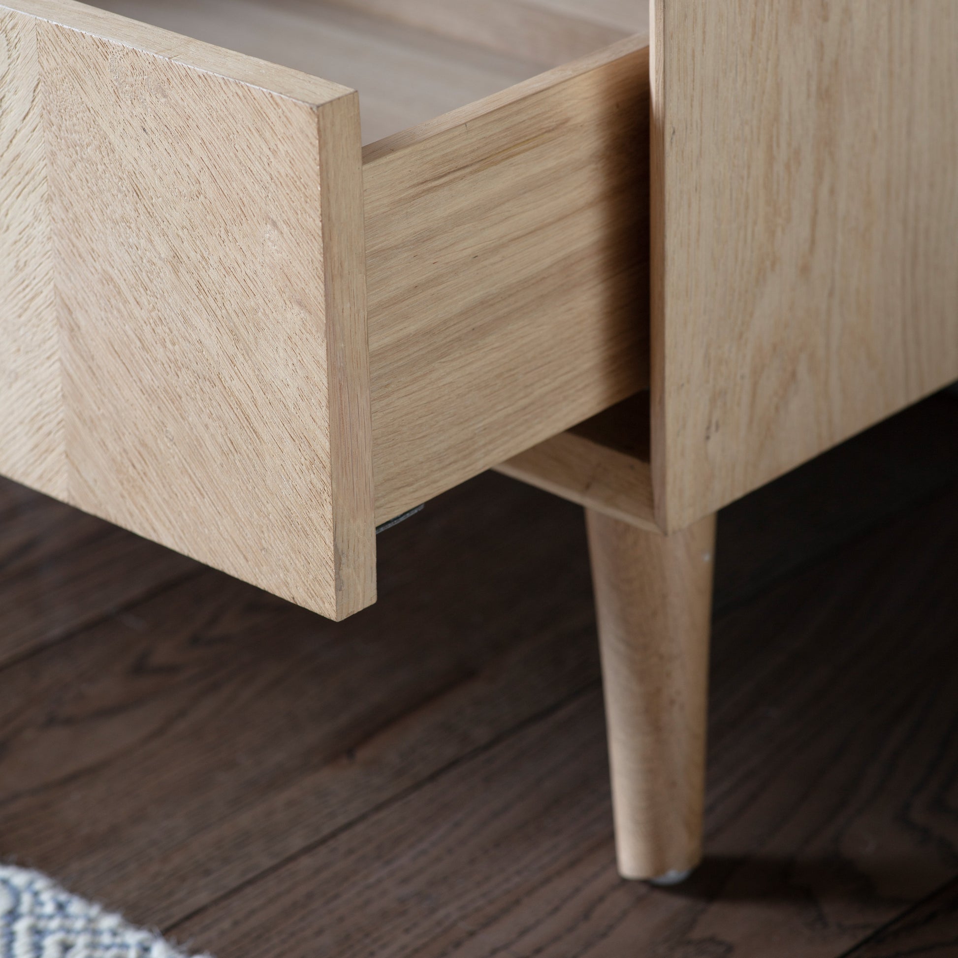 Milano 6 Drawer Chest Oak
