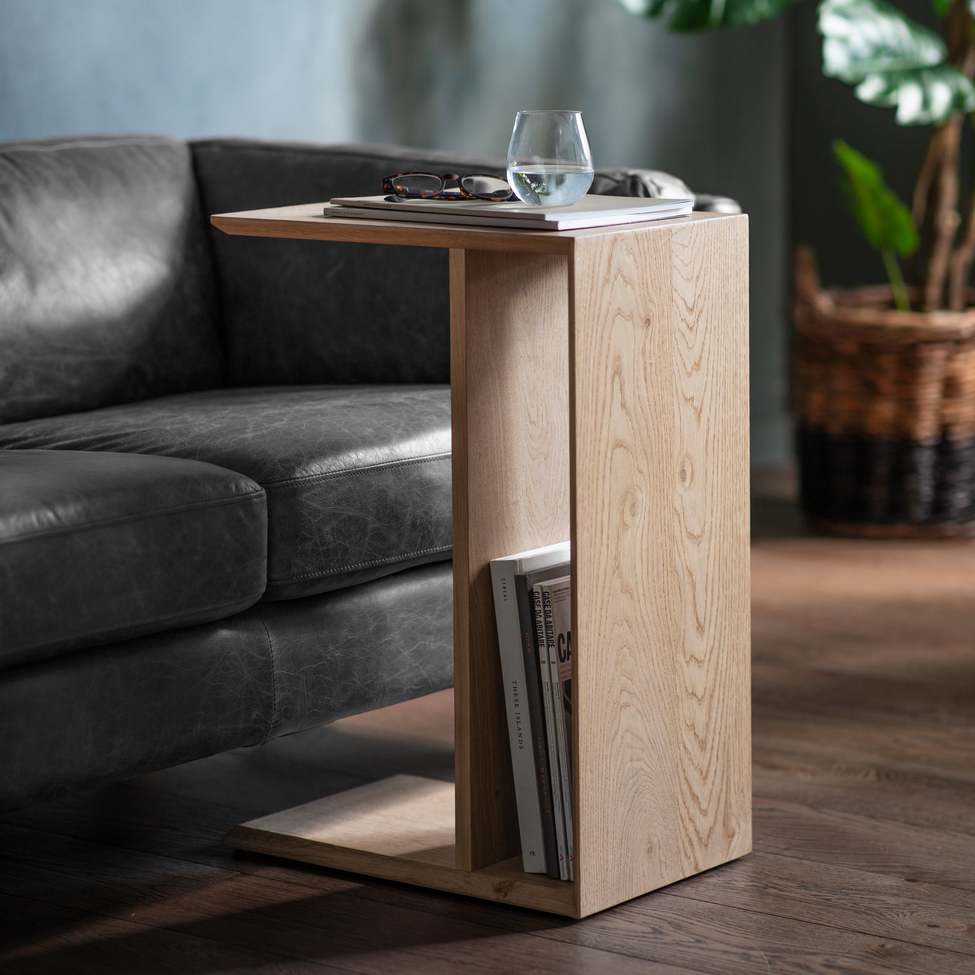 Milano Supper Table Oak