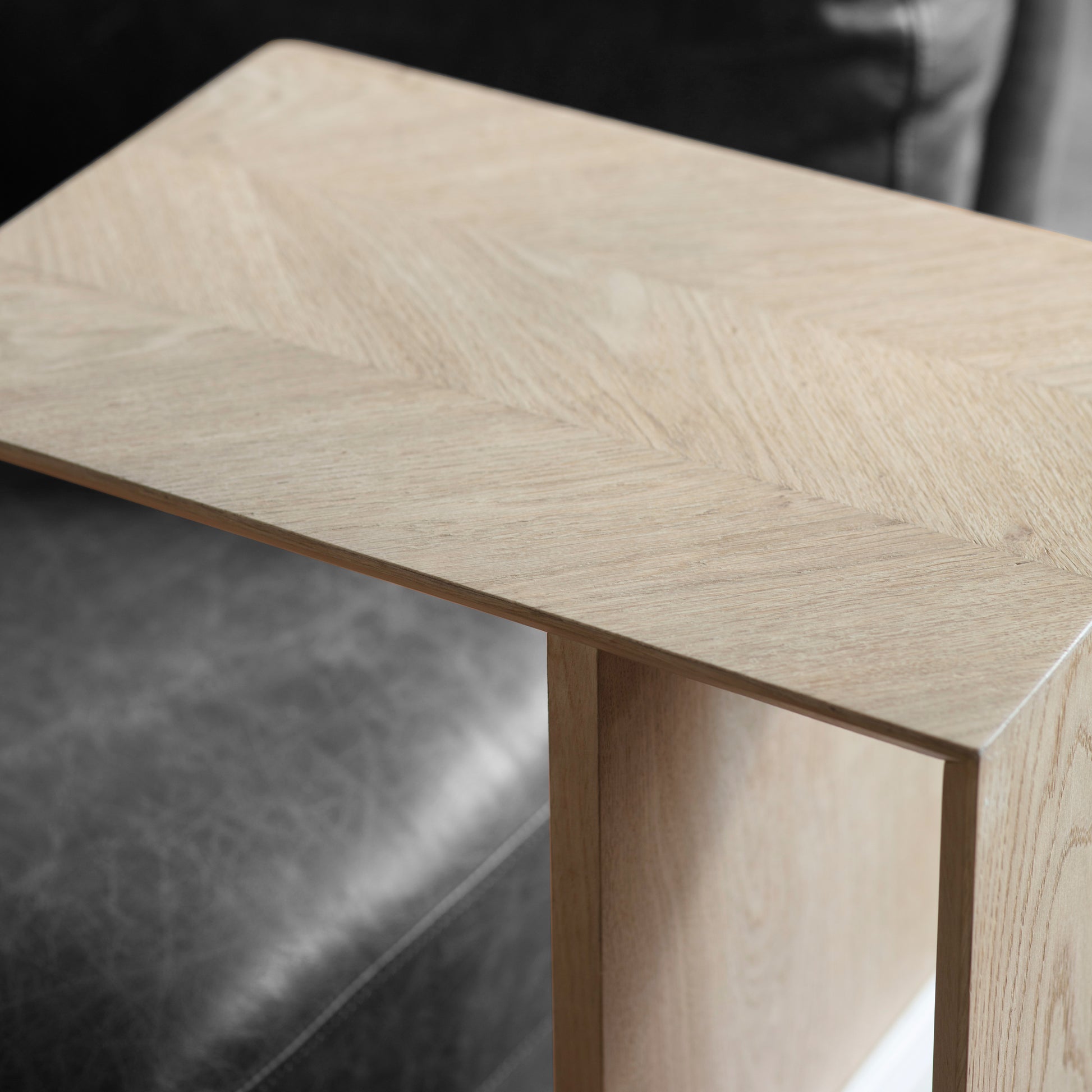 Milano Supper Table Oak