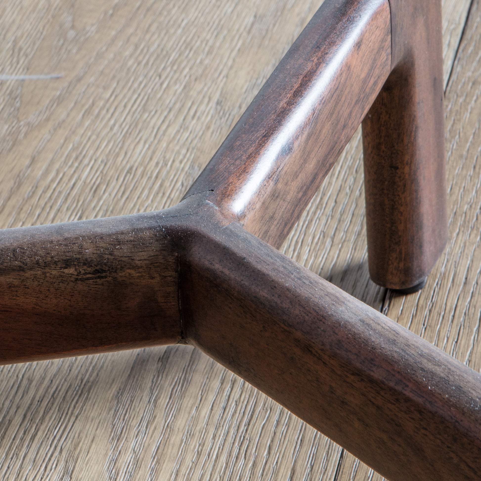 Barcelona Side Table Dark Wood / Marble