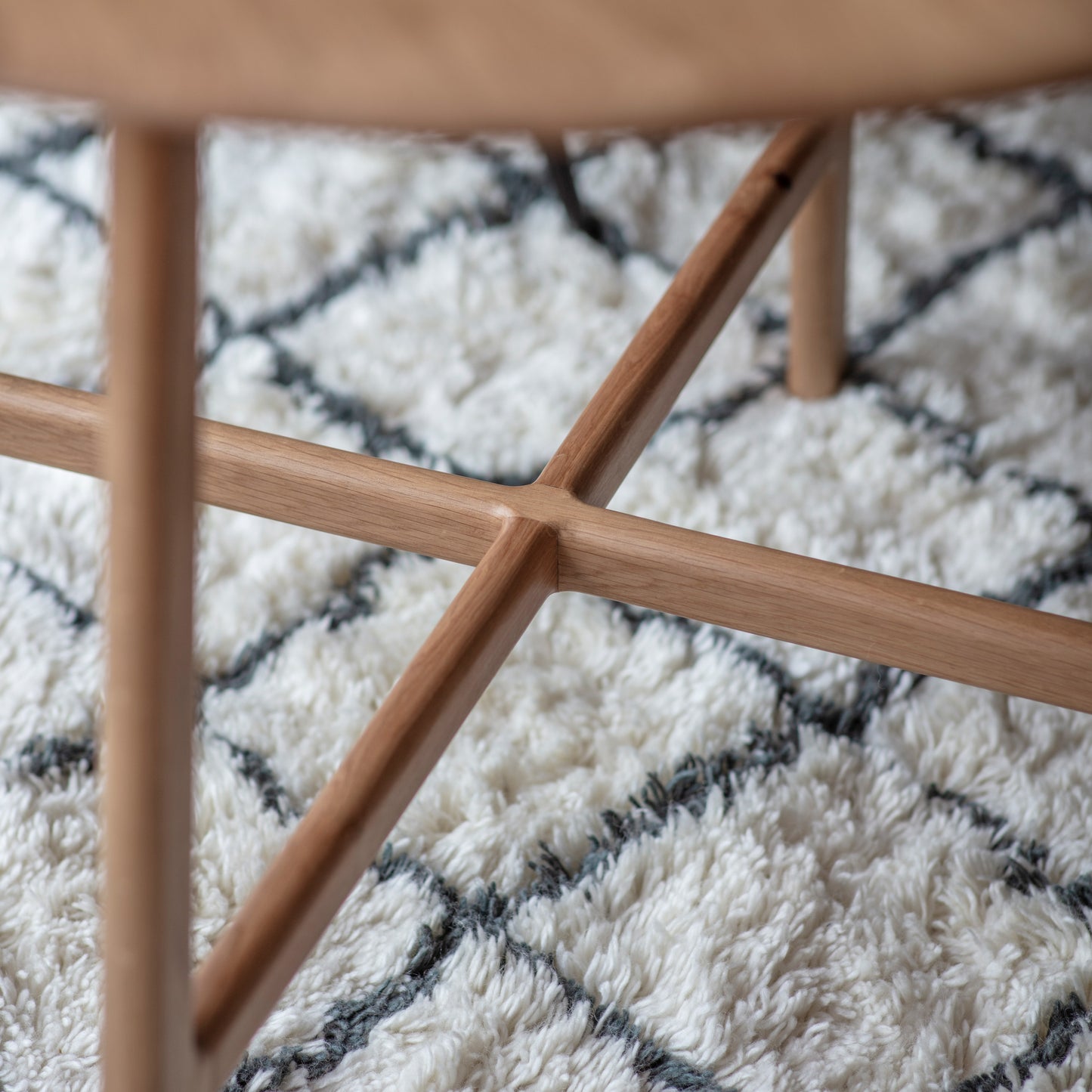 Madrid Round Dining Table Oak