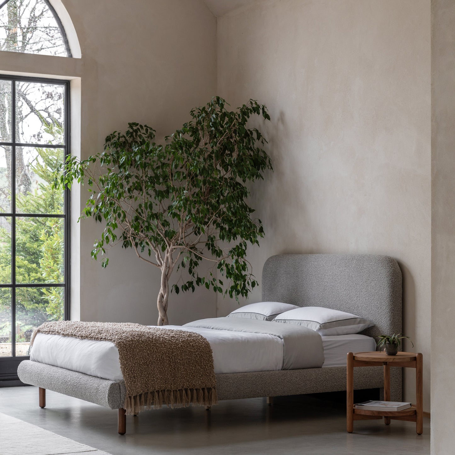 Rabley Bed Grey King