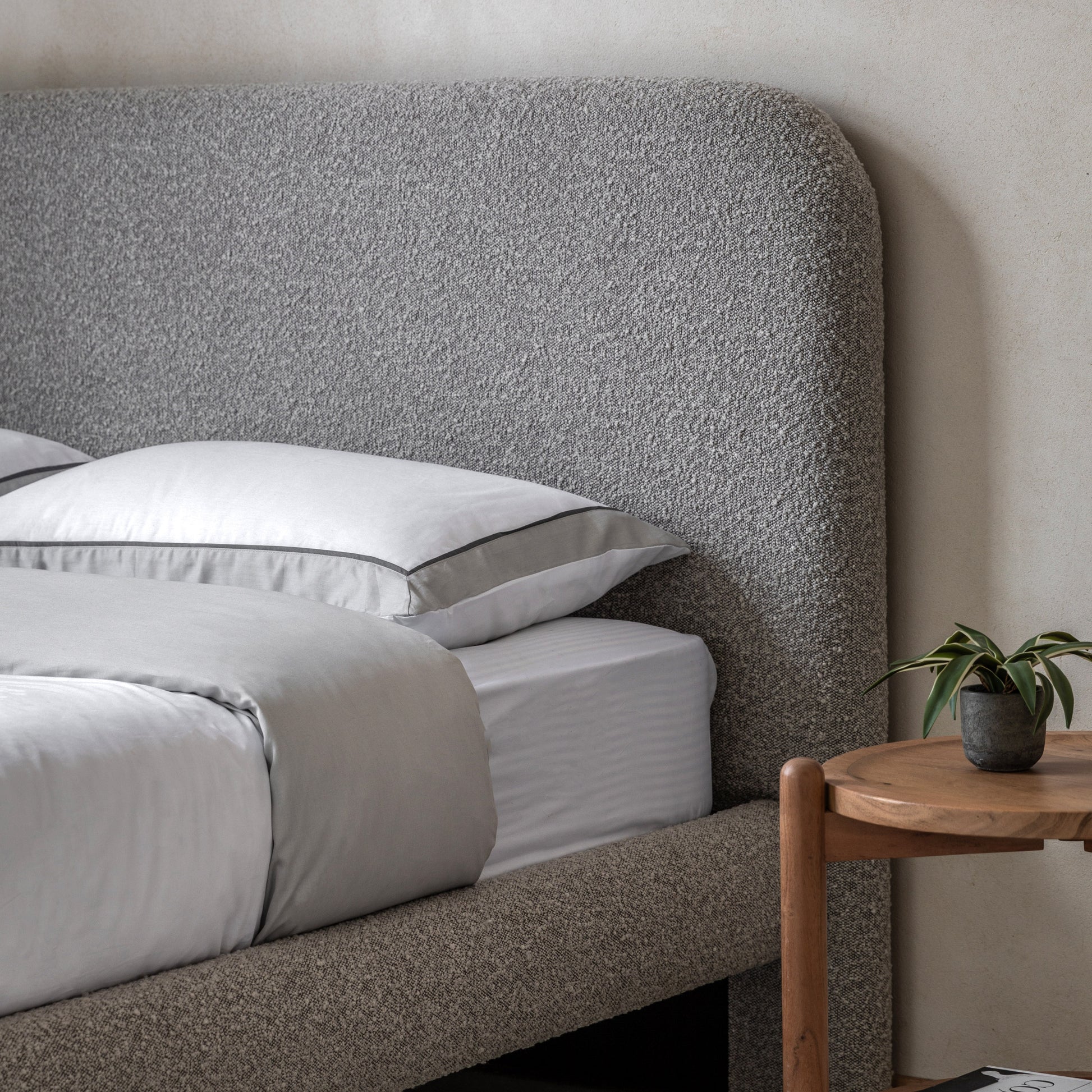 Rabley Bed Grey King