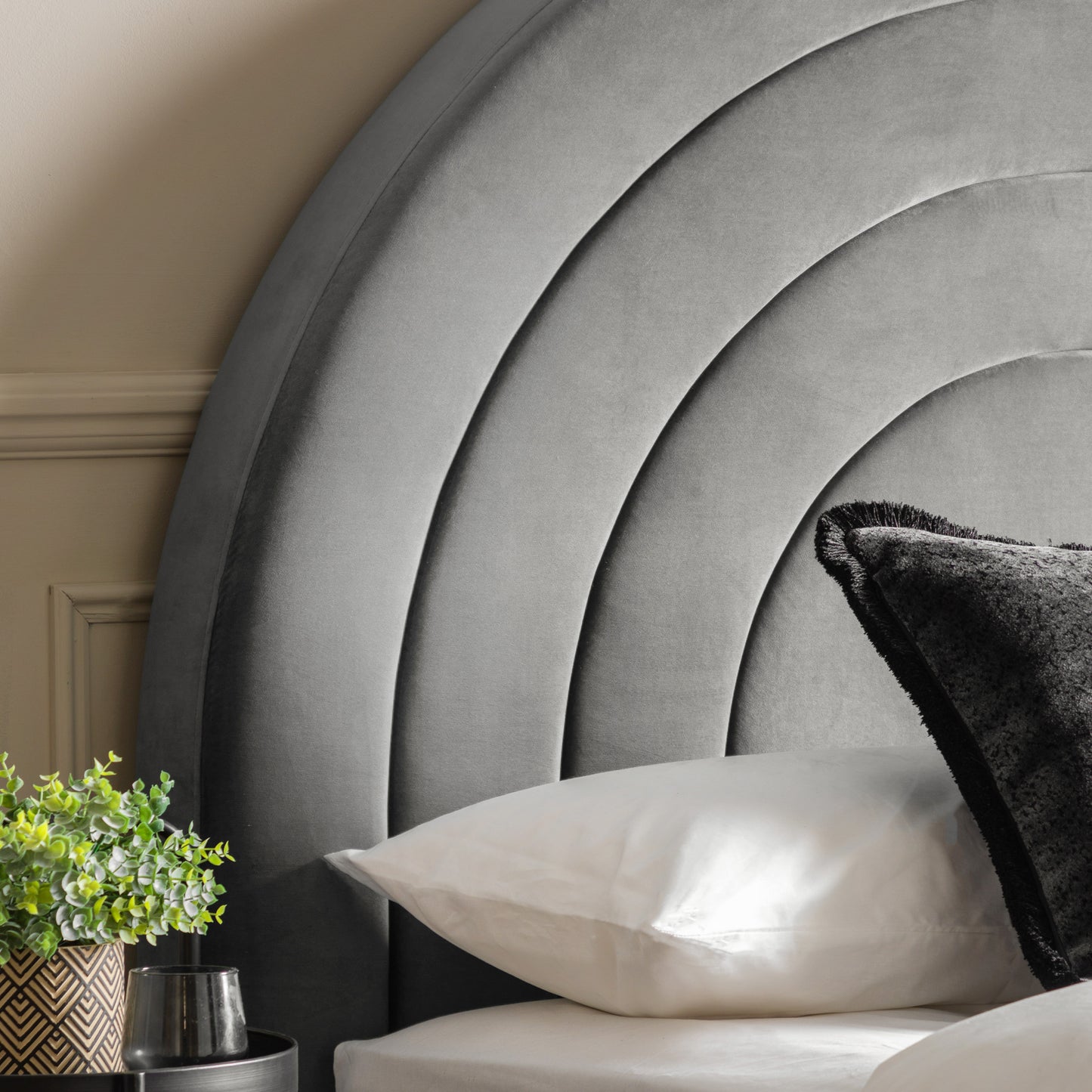Arch Bed Elephant King