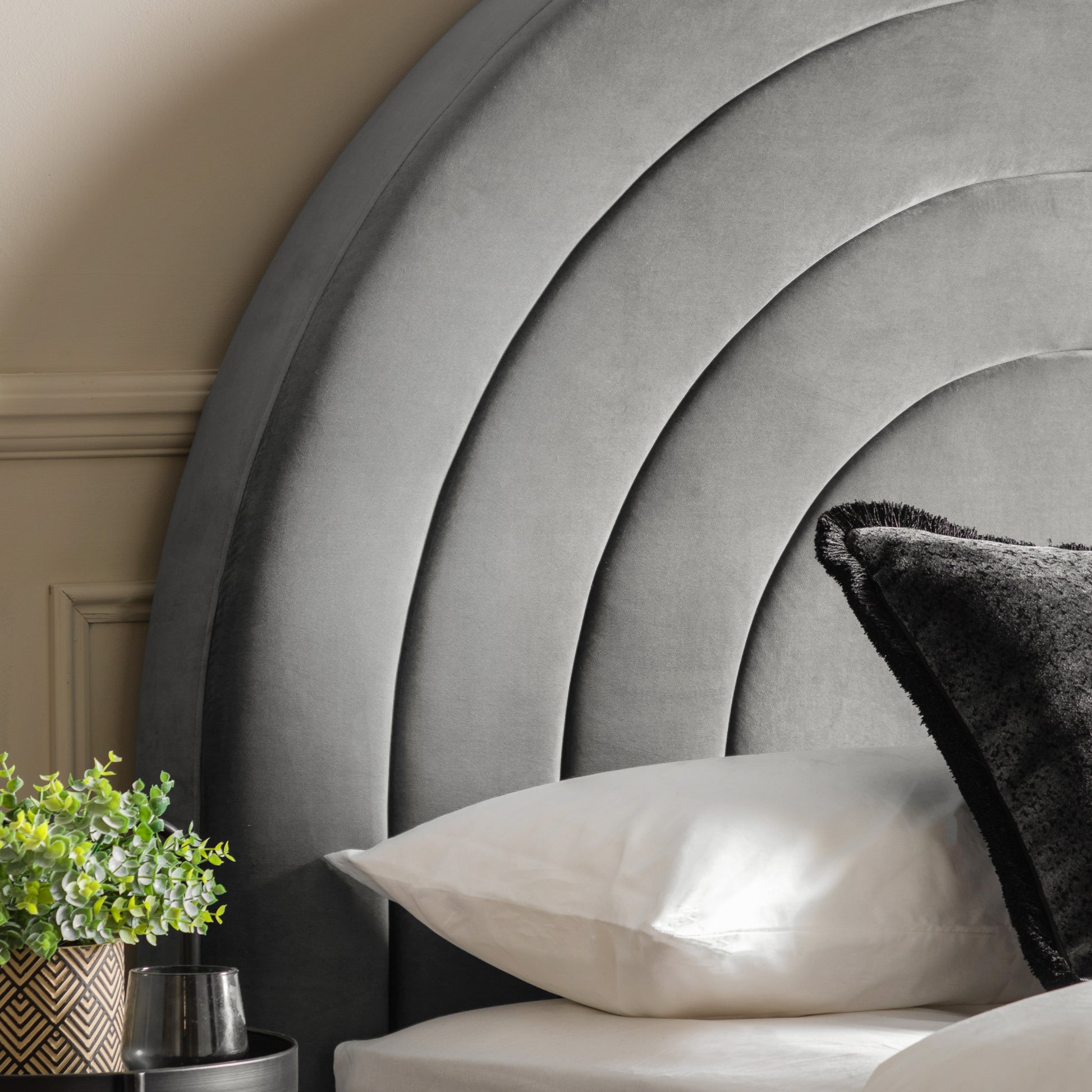 Arch Bed Elephant King