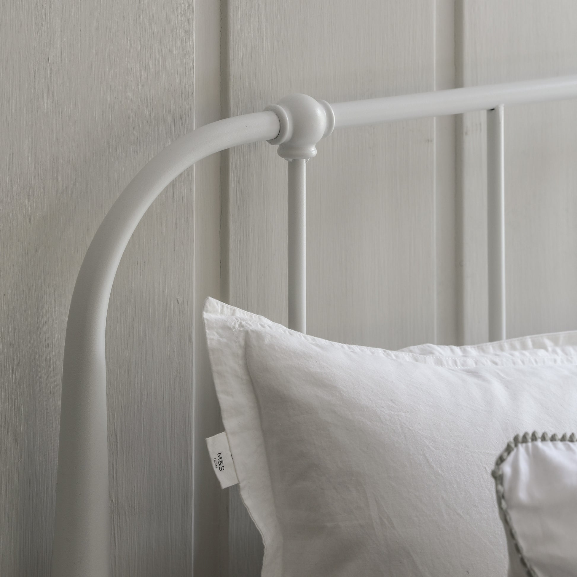 Loughton Bed Ivory Double
