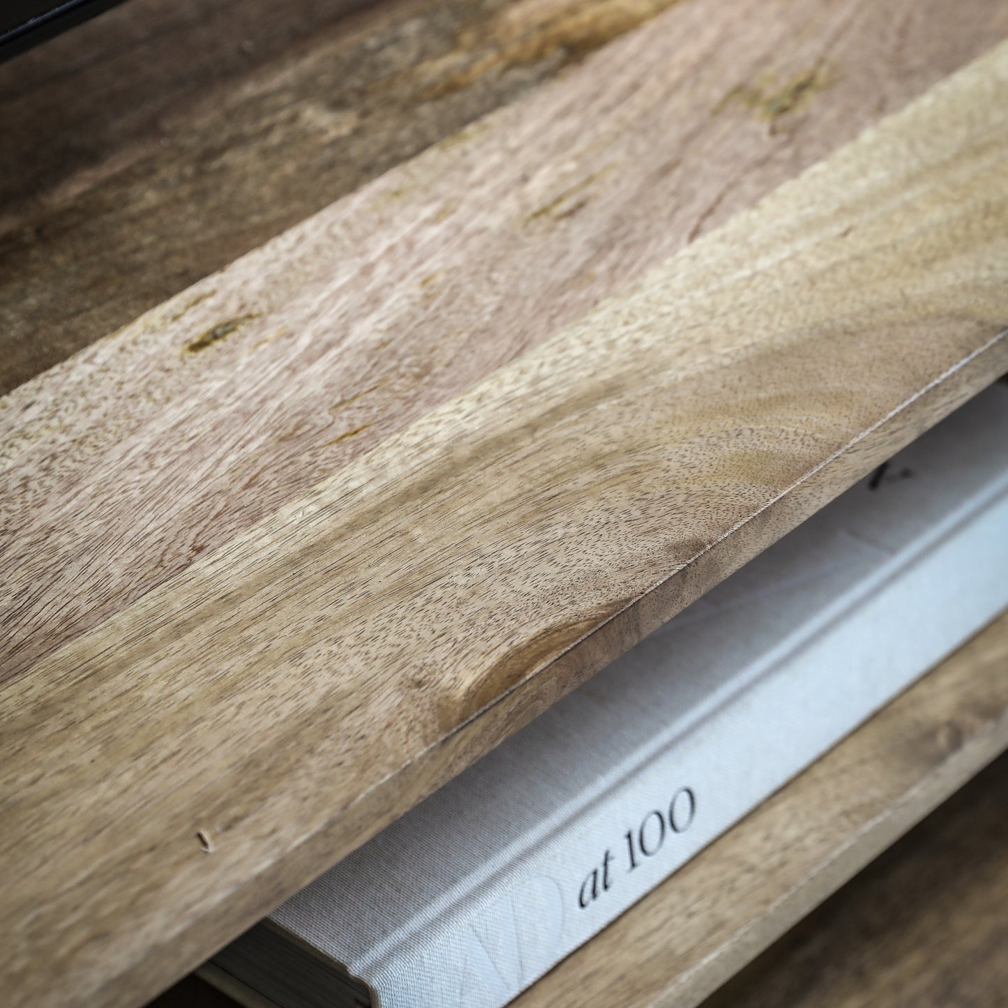 Voss Media Unit Natural