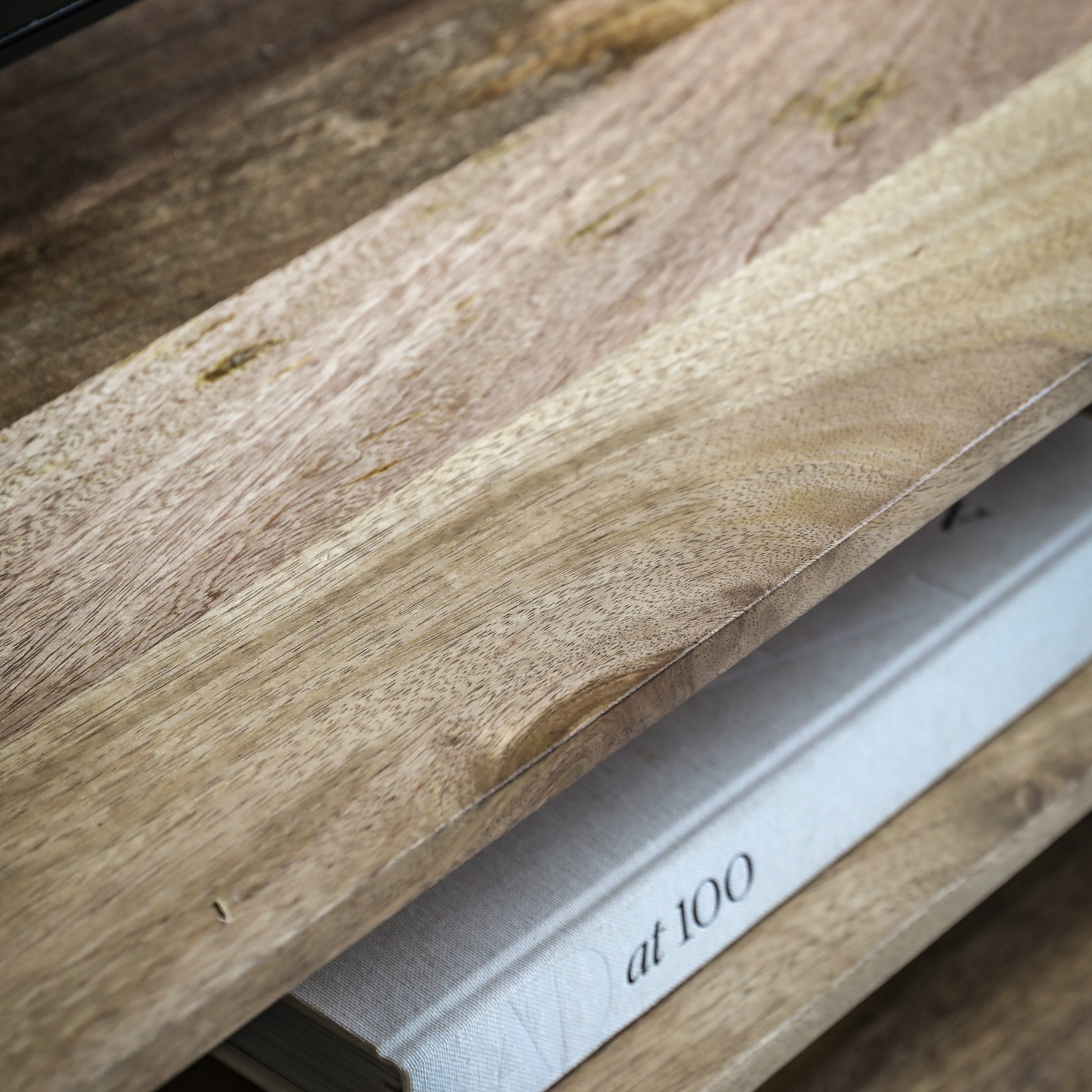 Voss Media Unit Natural