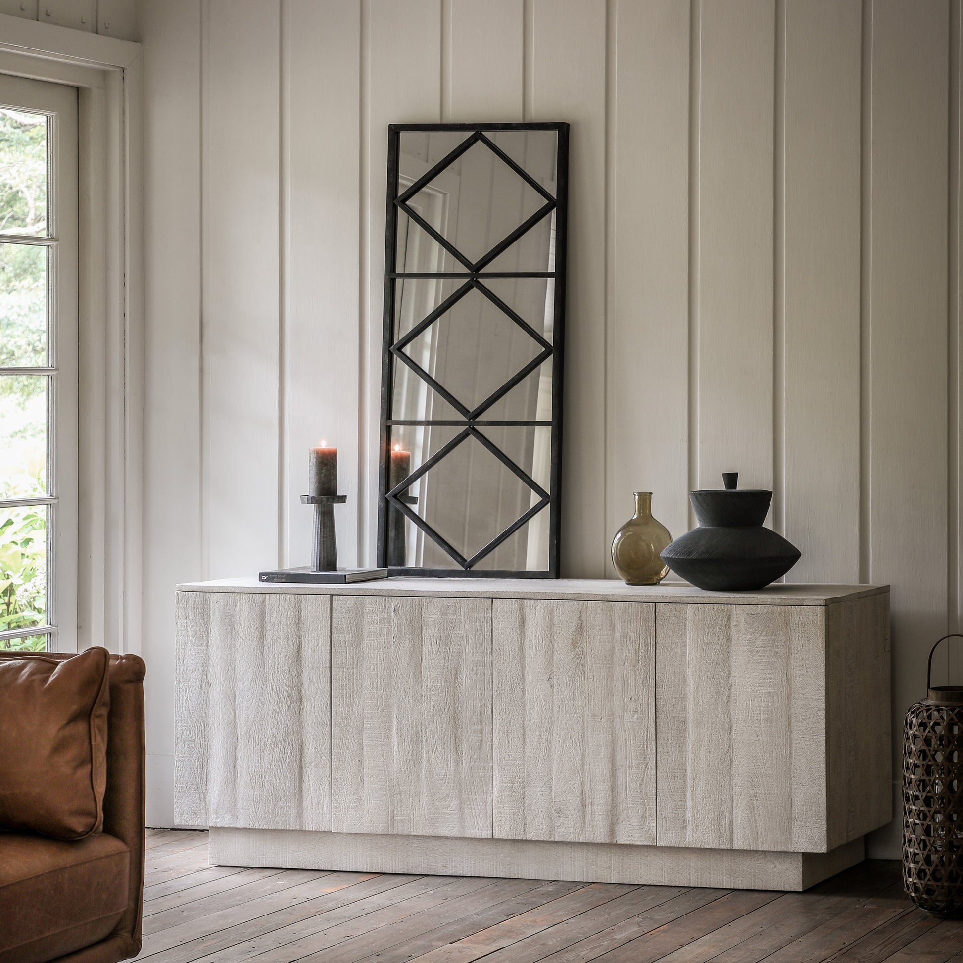 Iowa 4 Door Sideboard Whitewash