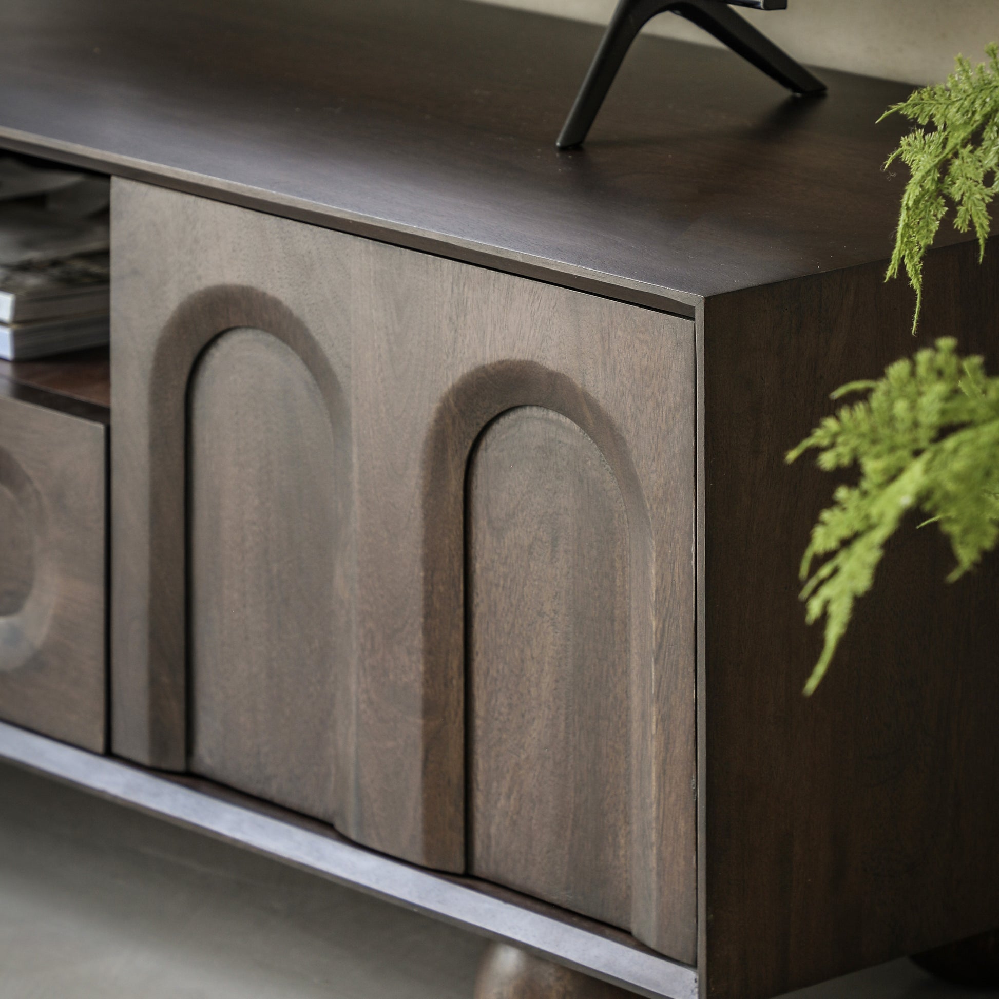 Arc Media Unit Walnut