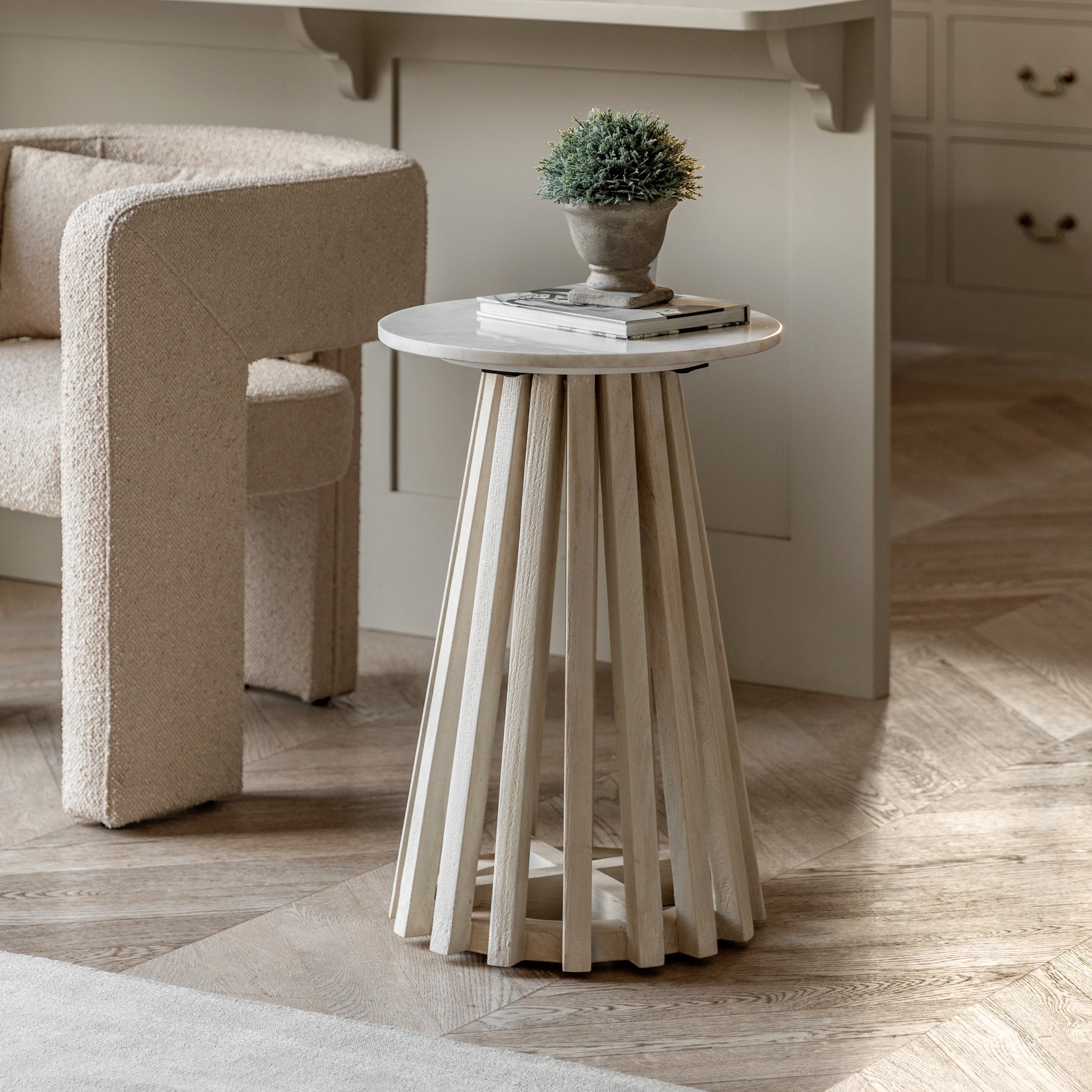 Soho Side Table Natural / White