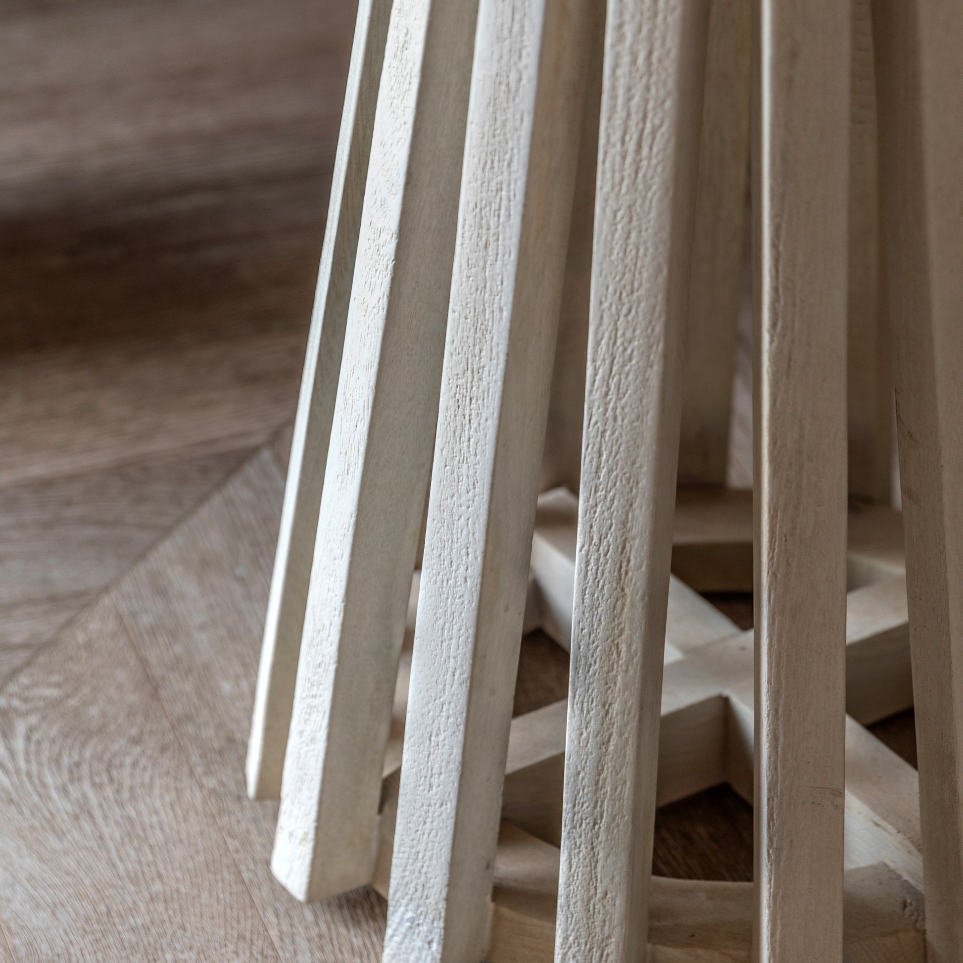 Soho Side Table Natural / White