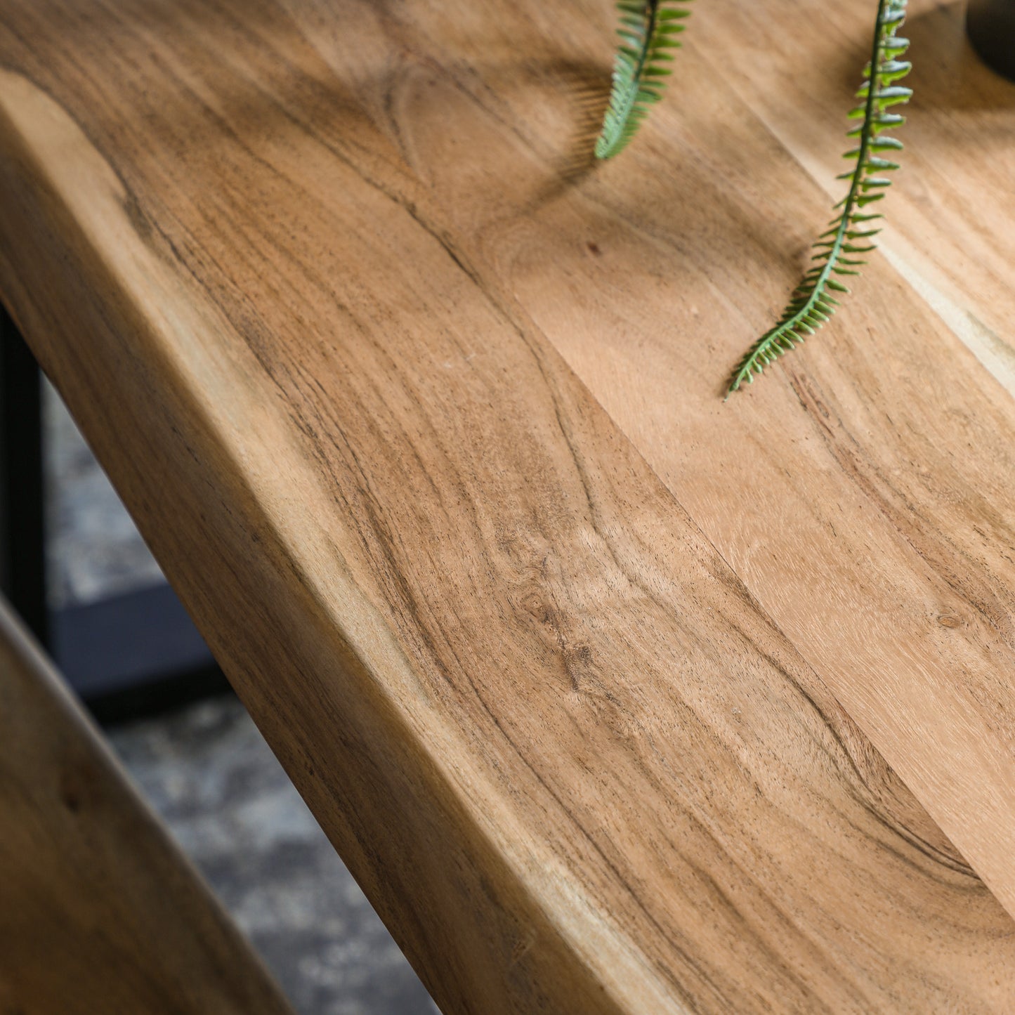 Chisbury Dining Table Natural Small