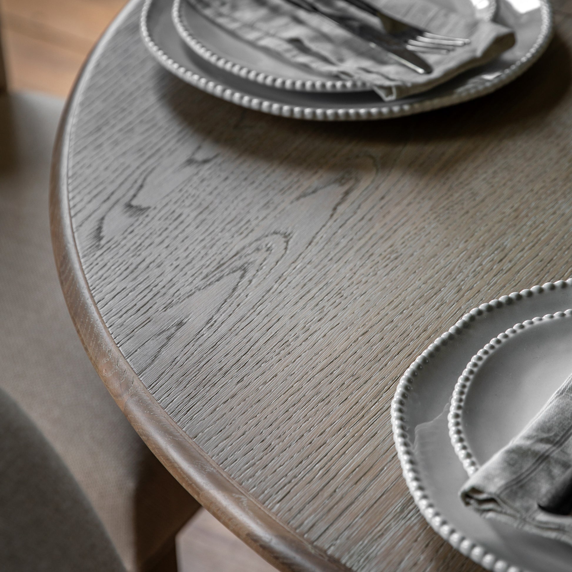 Artisan Round Ext Dining Table Natural