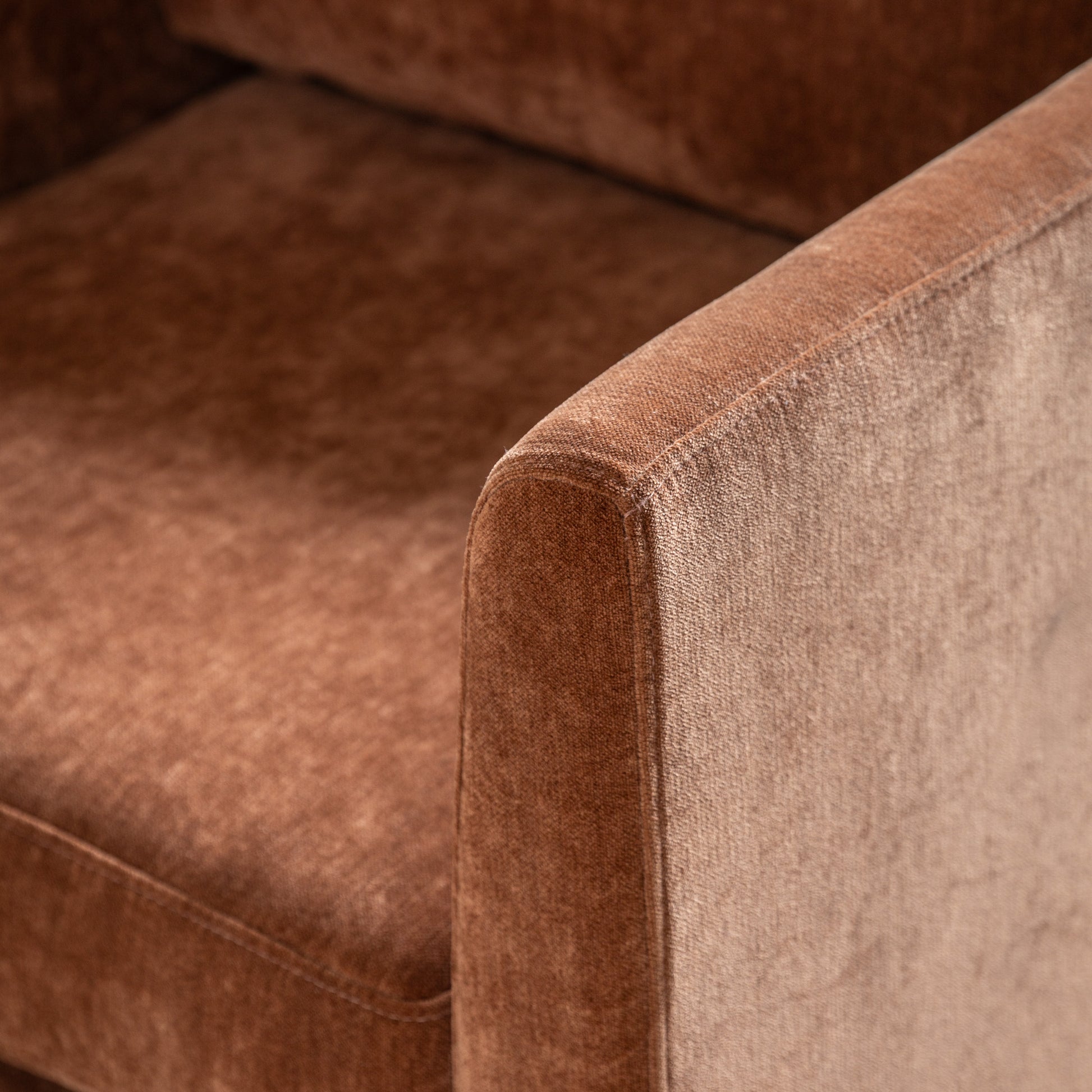 Gateford Armchair Rust
