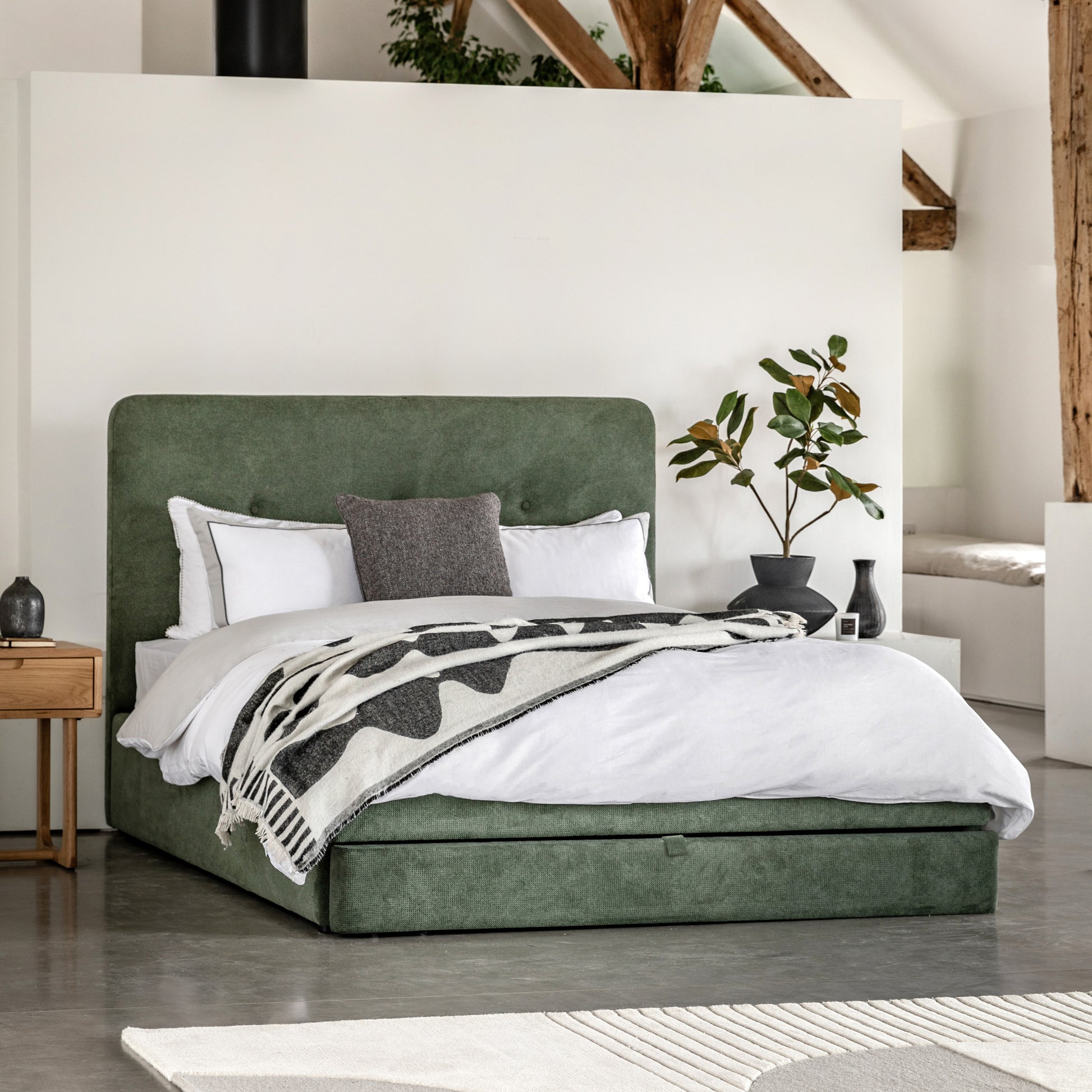 Marlowe Bed Green Double