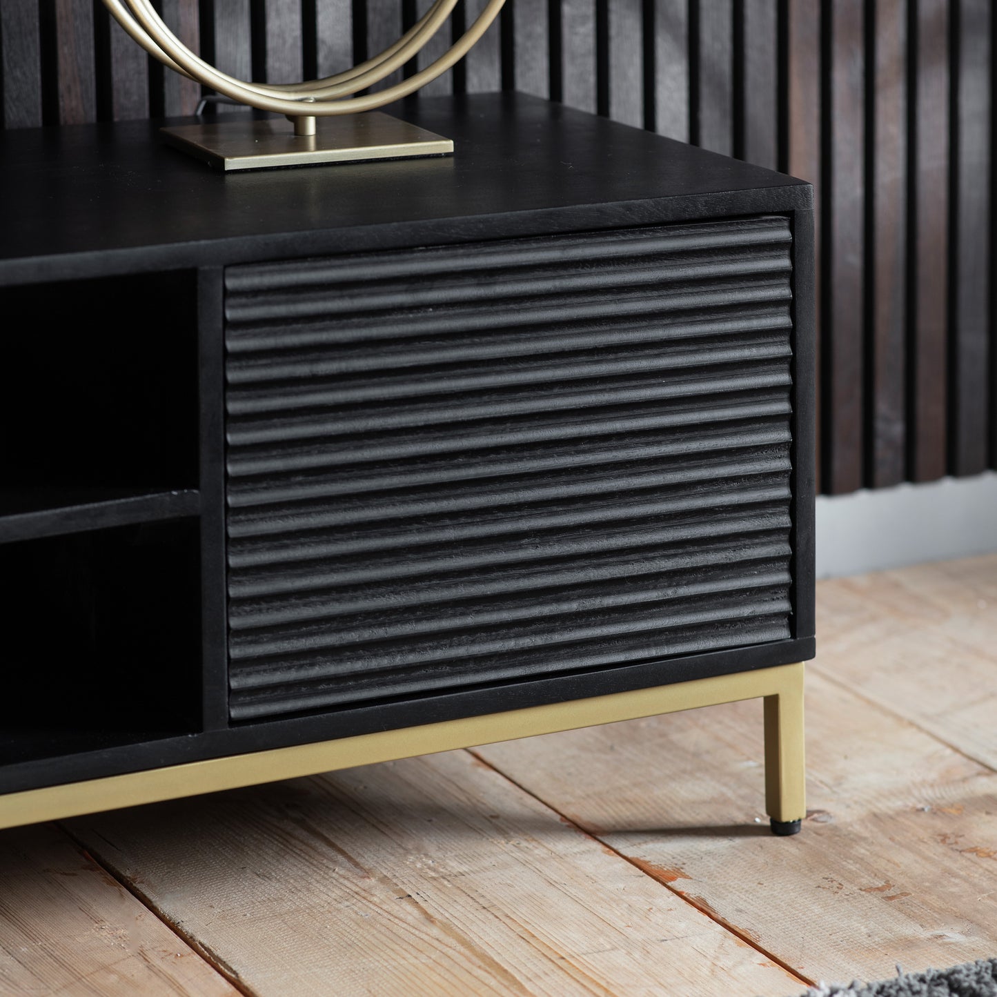 Ripple Media unit Black / Gold