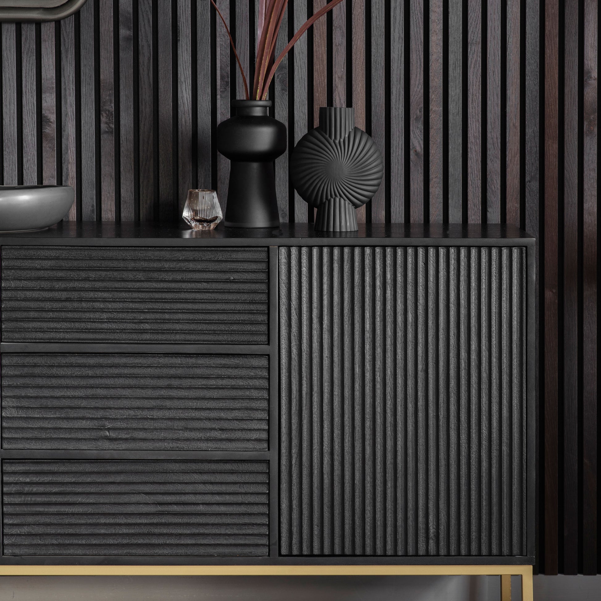 Ripple 2 Door 3 Drawer Sideboard Black / Gold