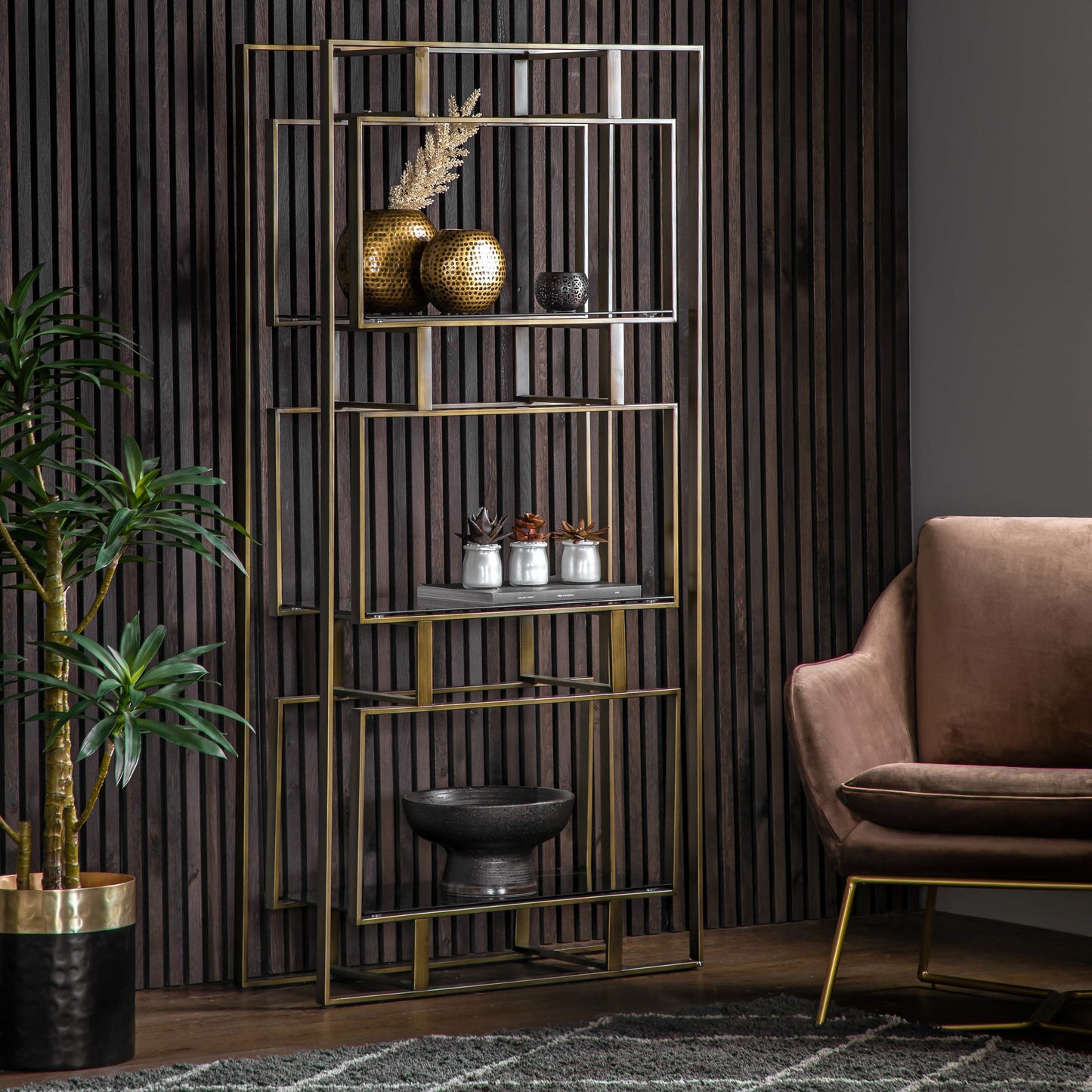 Thornton Open Display Bronze Black