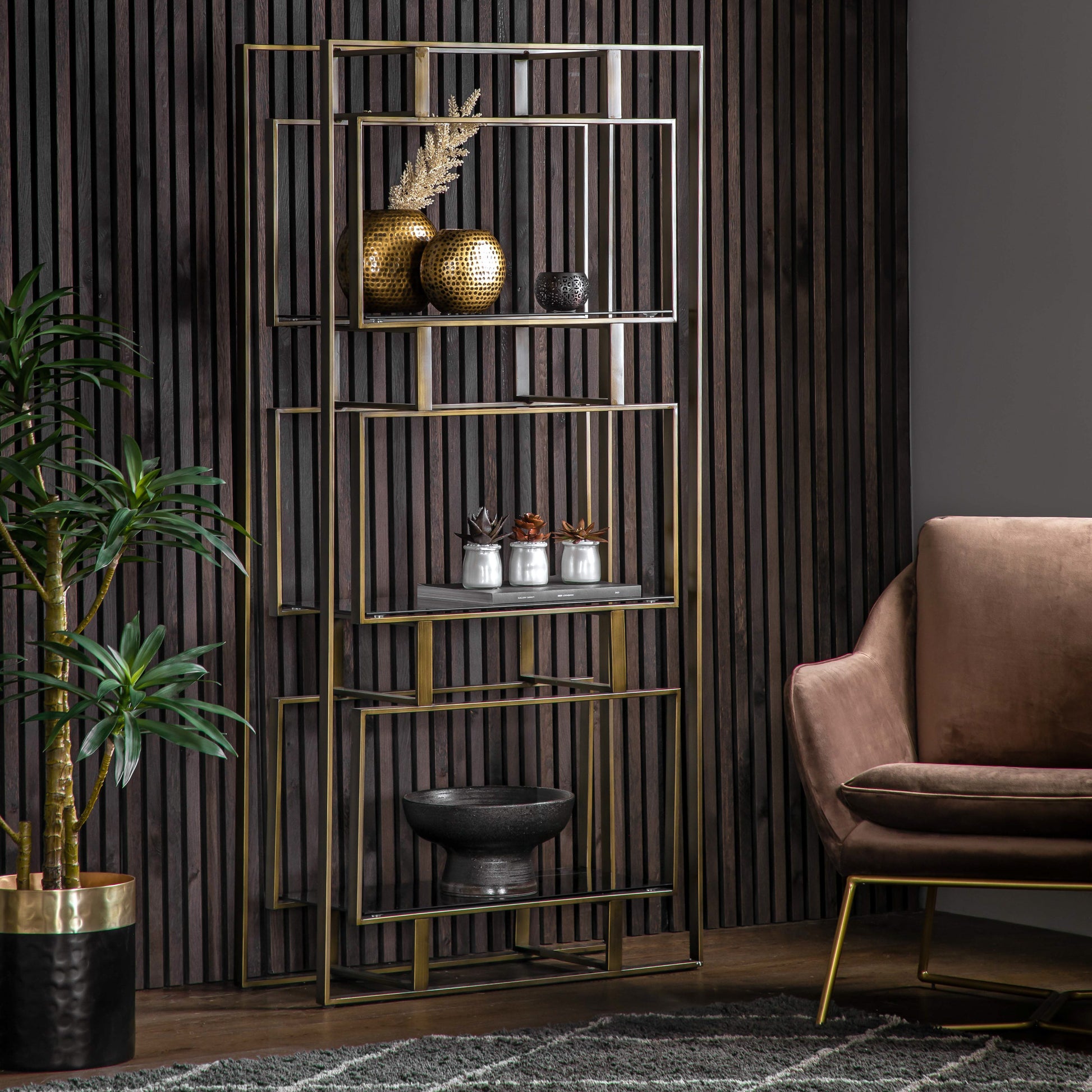 Thornton Open Display Bronze Black