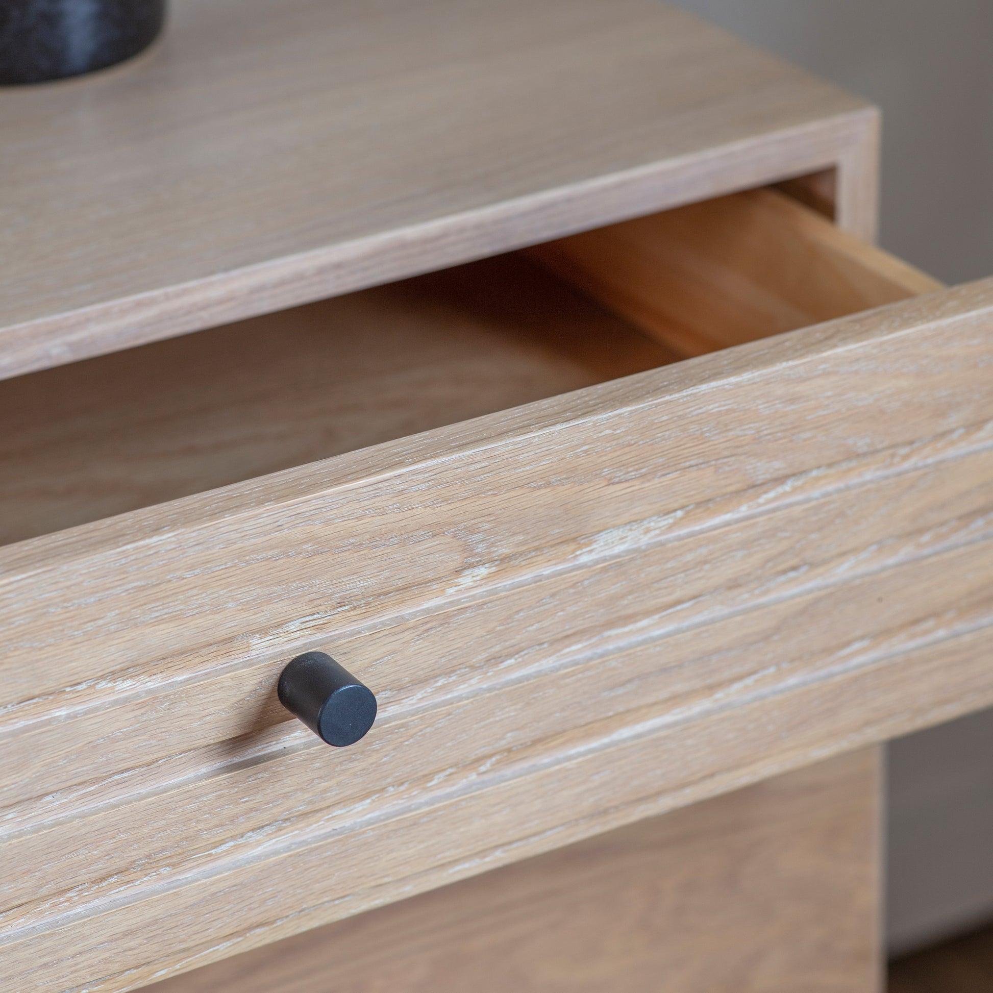 Okayama 2 Drawer 2 Door Sideboard Oak