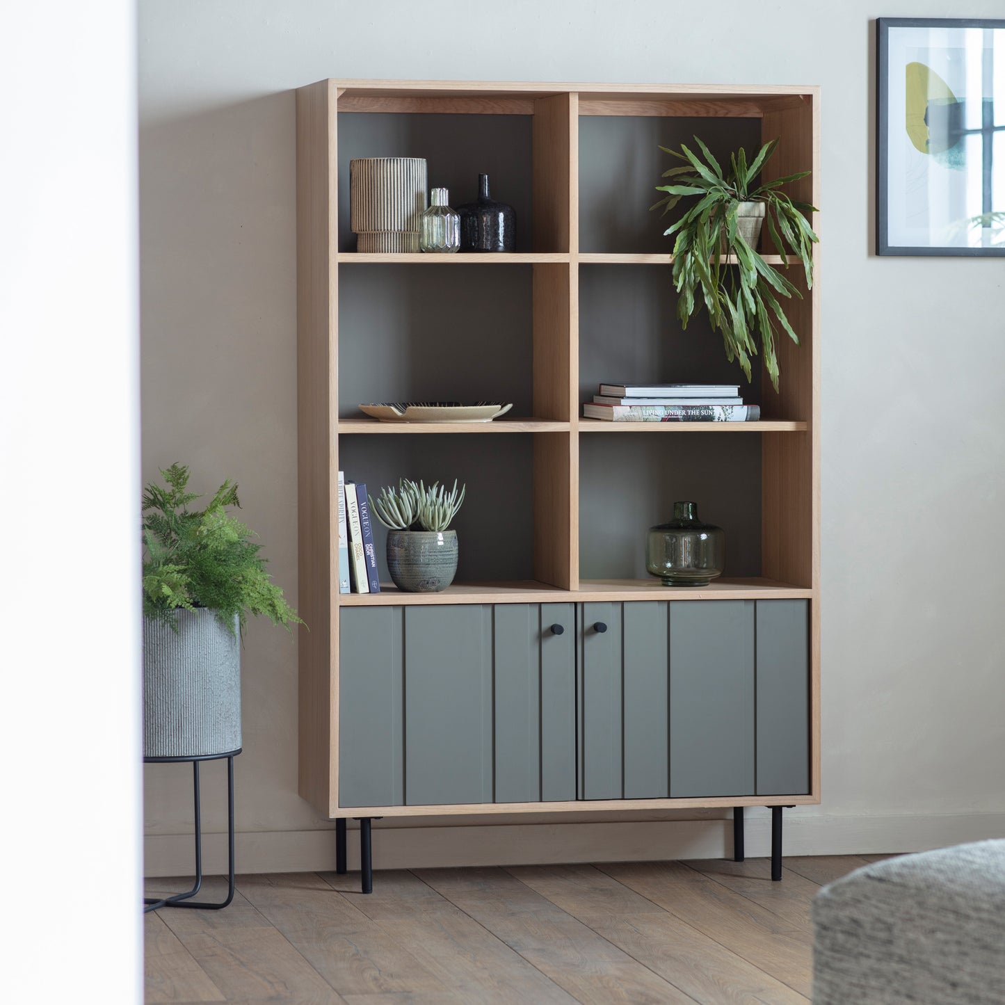Fuji Open Display Oak