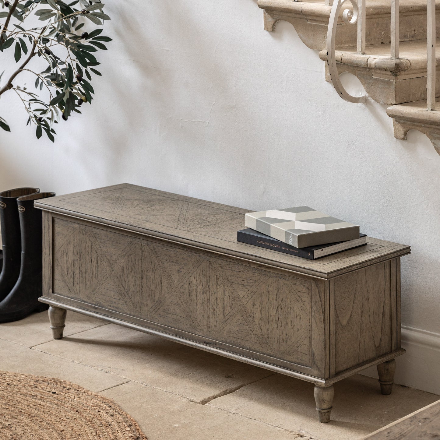 Mustique Hall Bench/Chest Natural