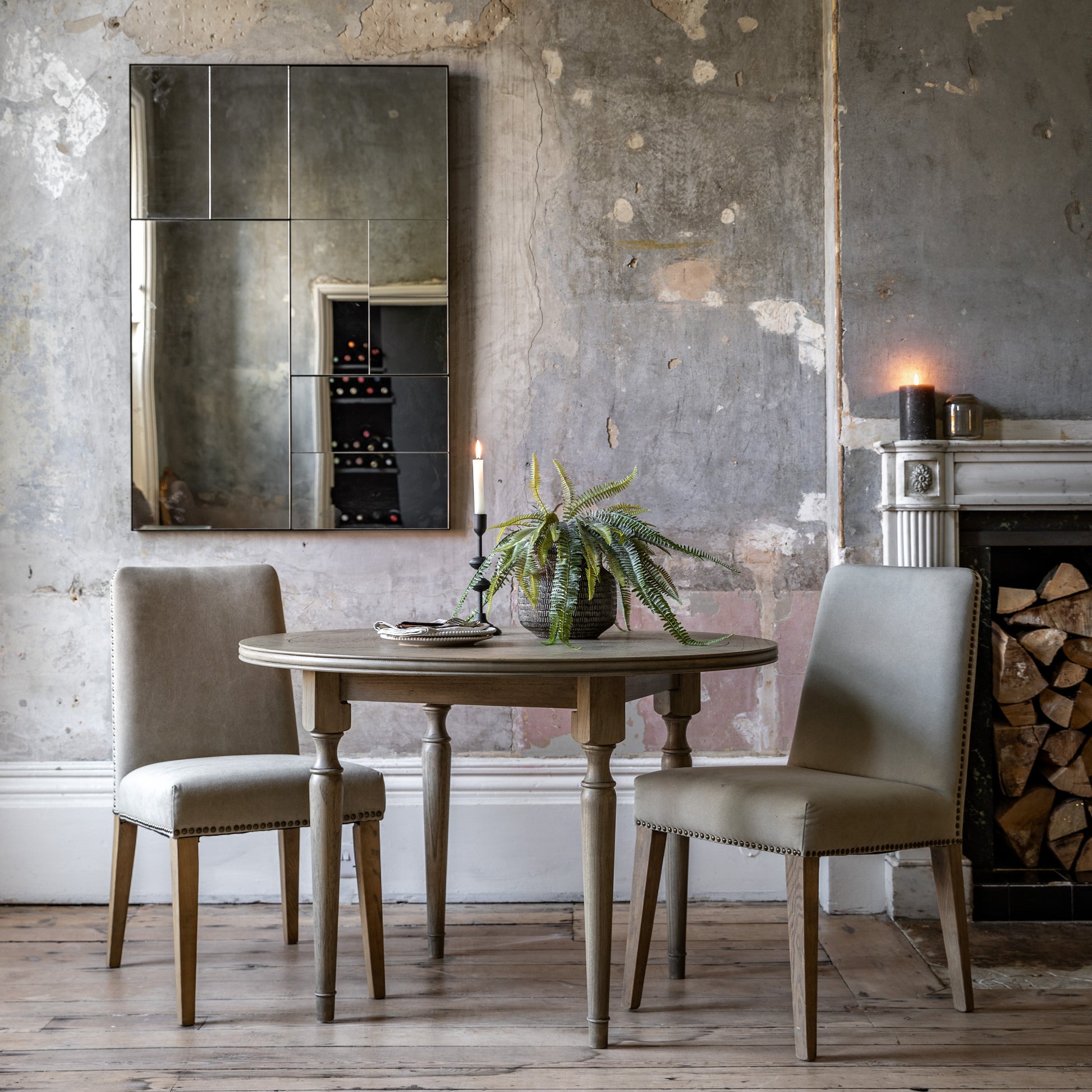 Mustique Round Dining Table Natural