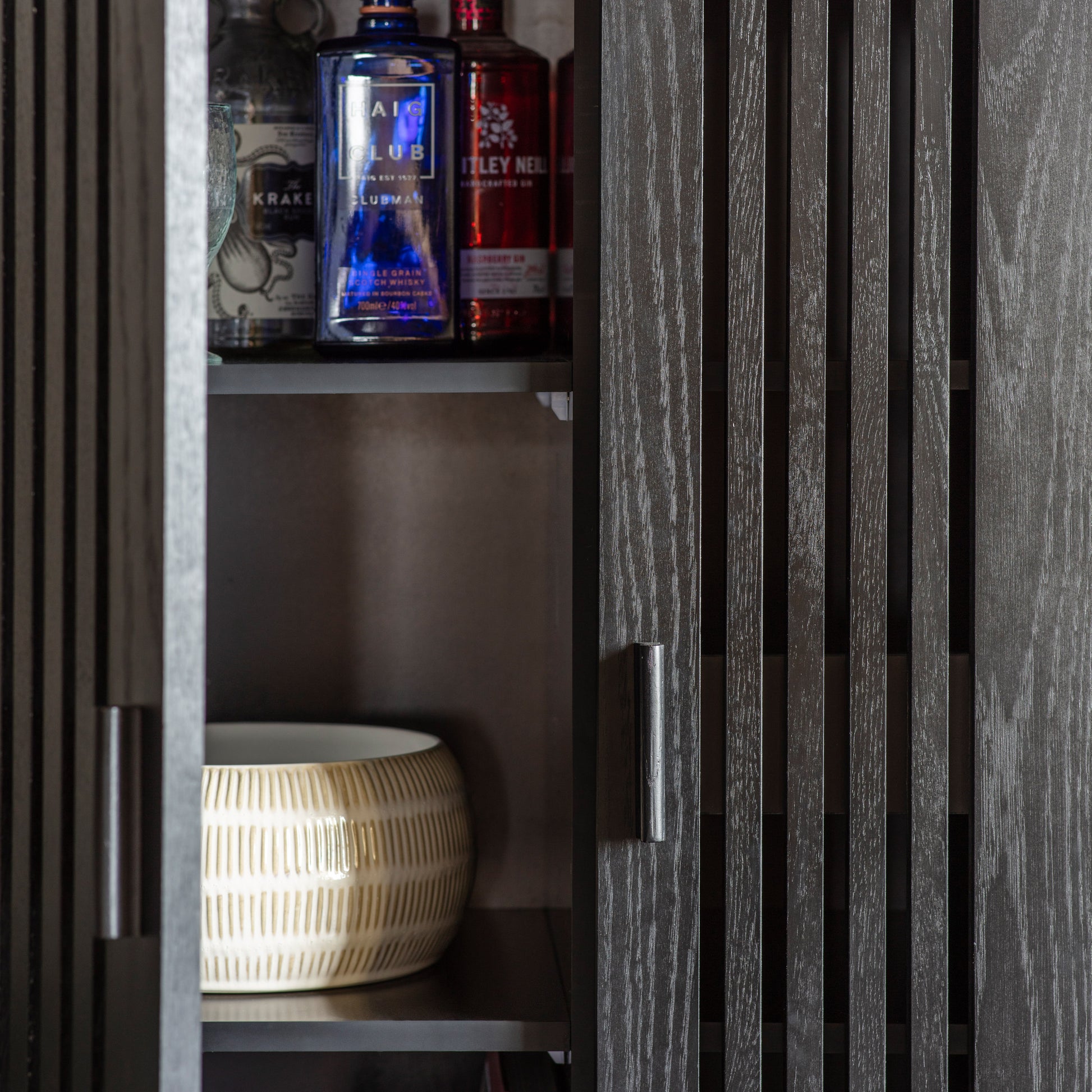 Holsen Drinks Cabinet Black
