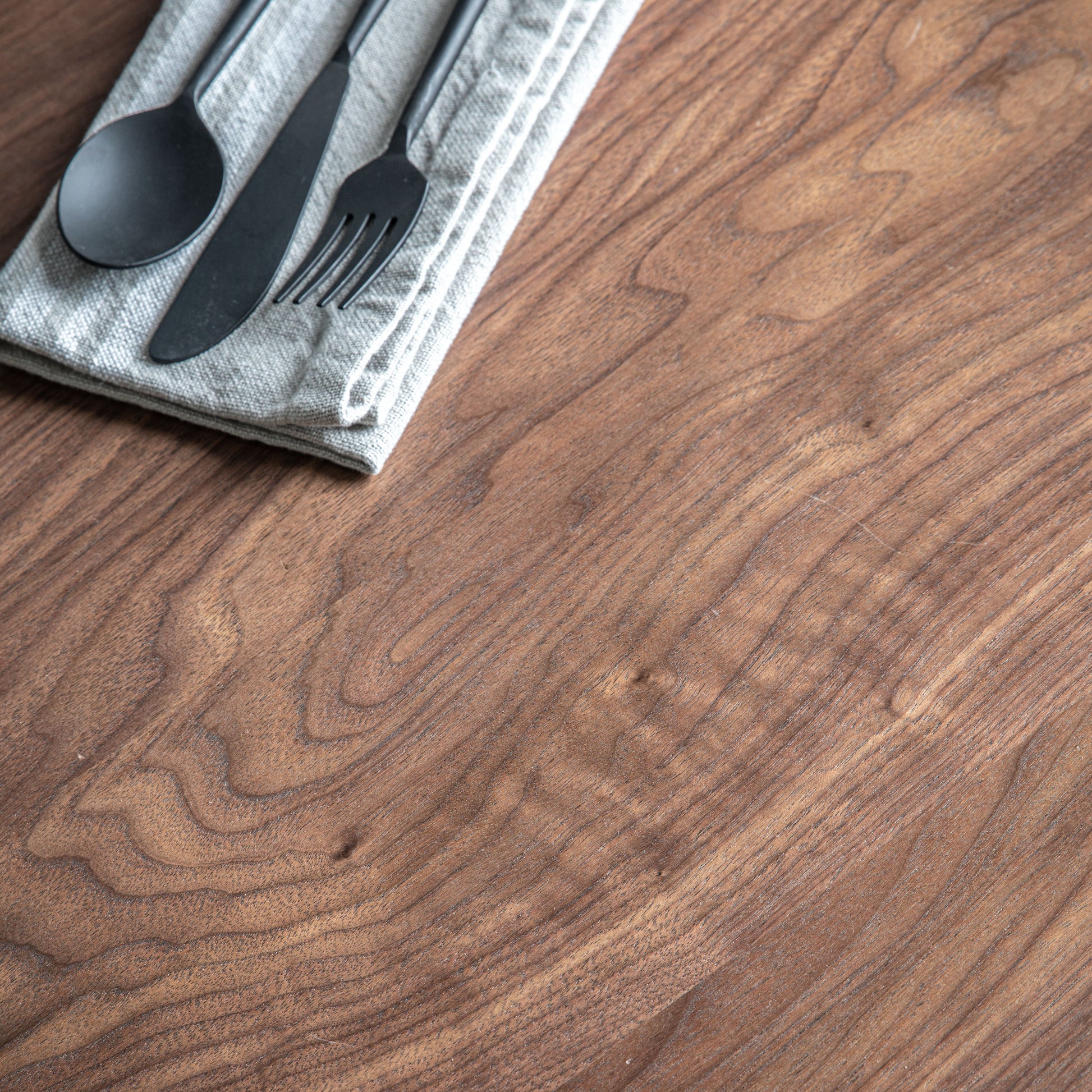 Astley Round Dining Table Walnut