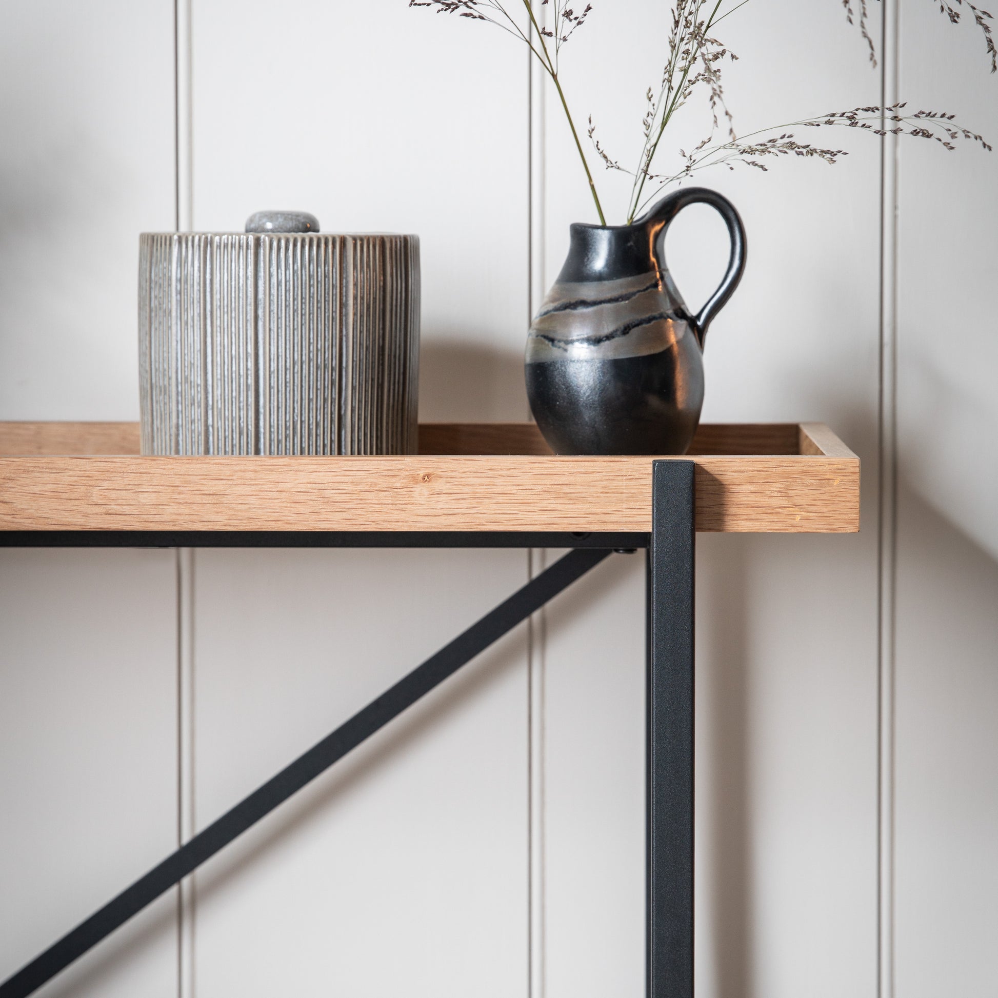 Torrington Console Table Black / Natural