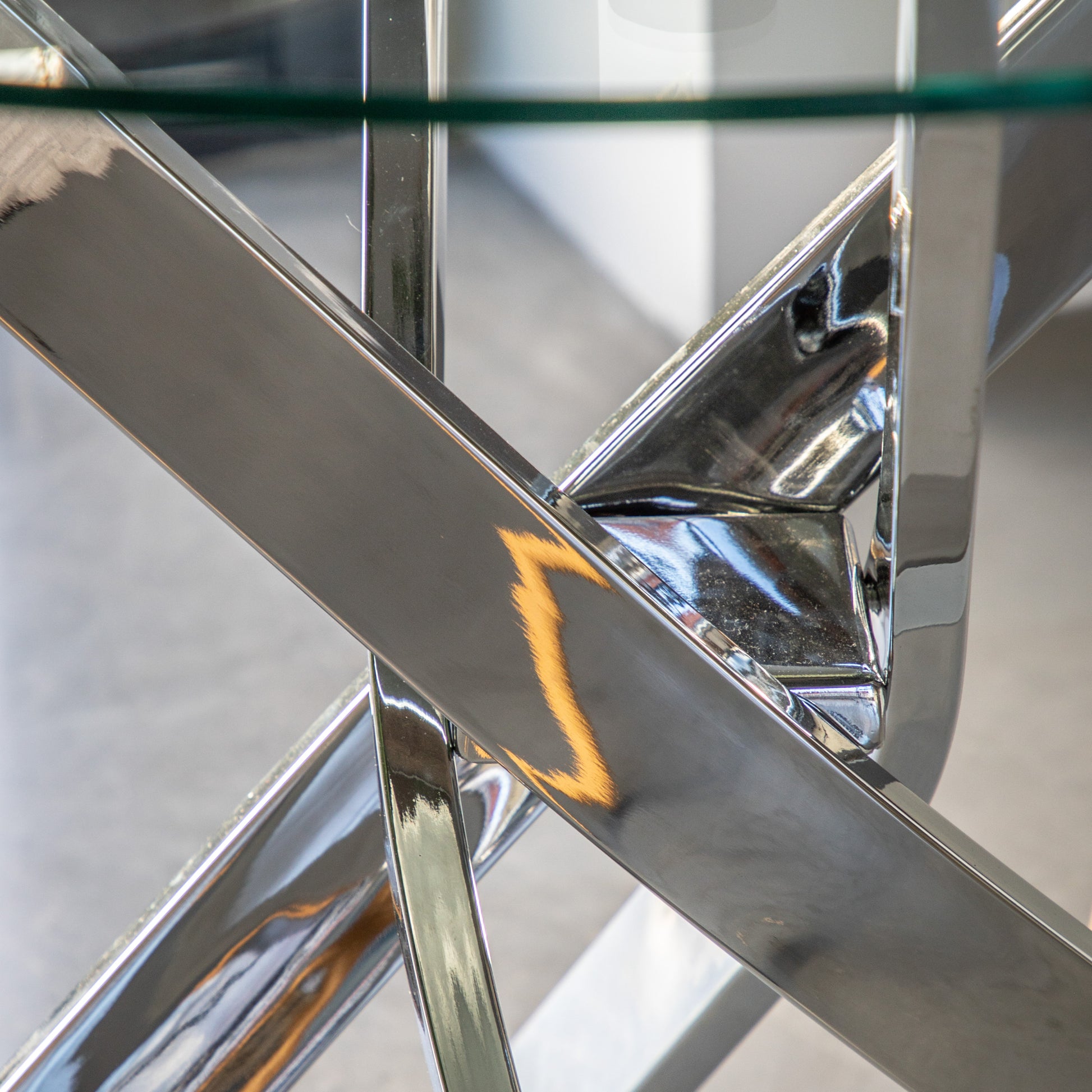 Ramsey Dining Table Chrome / Clear
