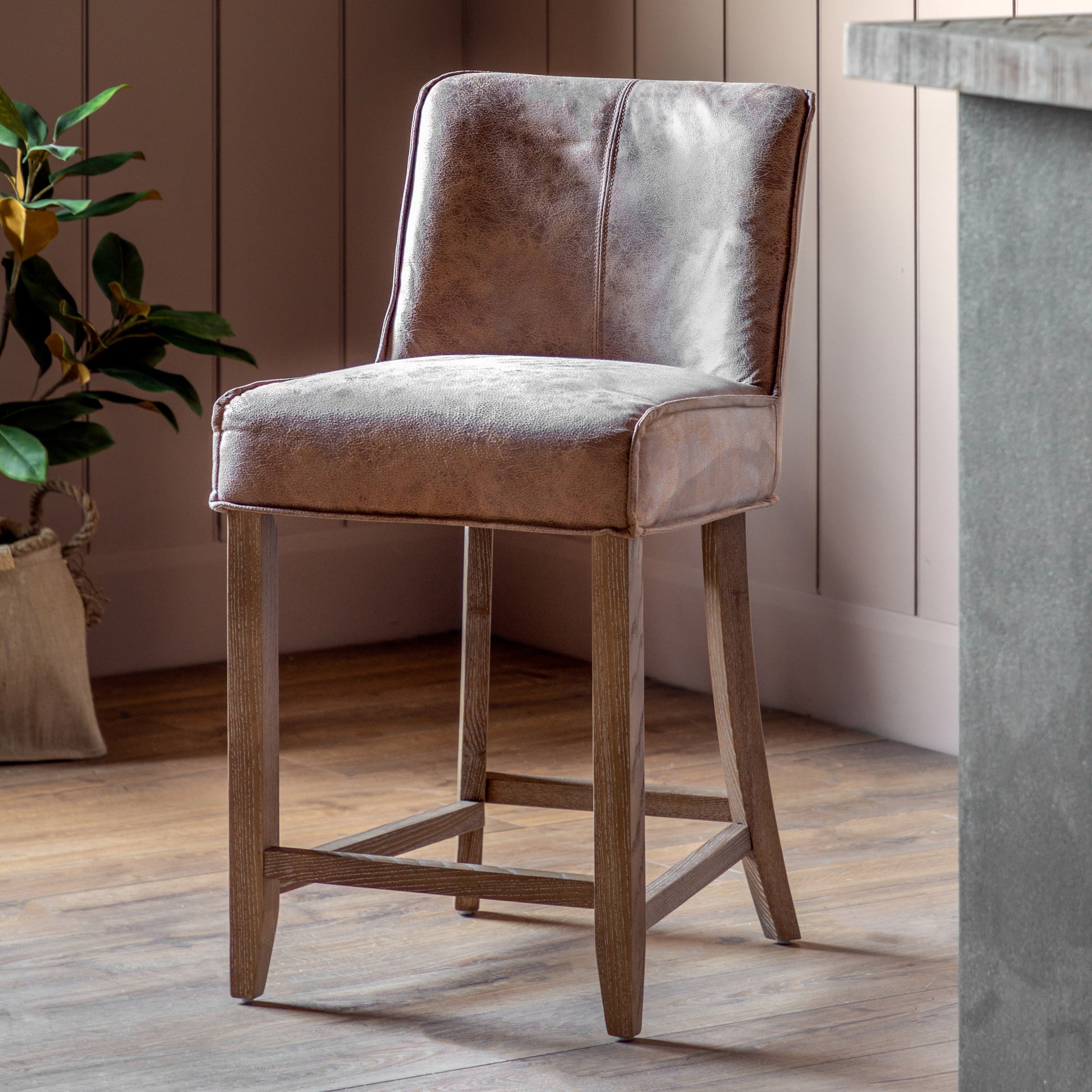 Tarnby Bar Stool (2pk) Brown