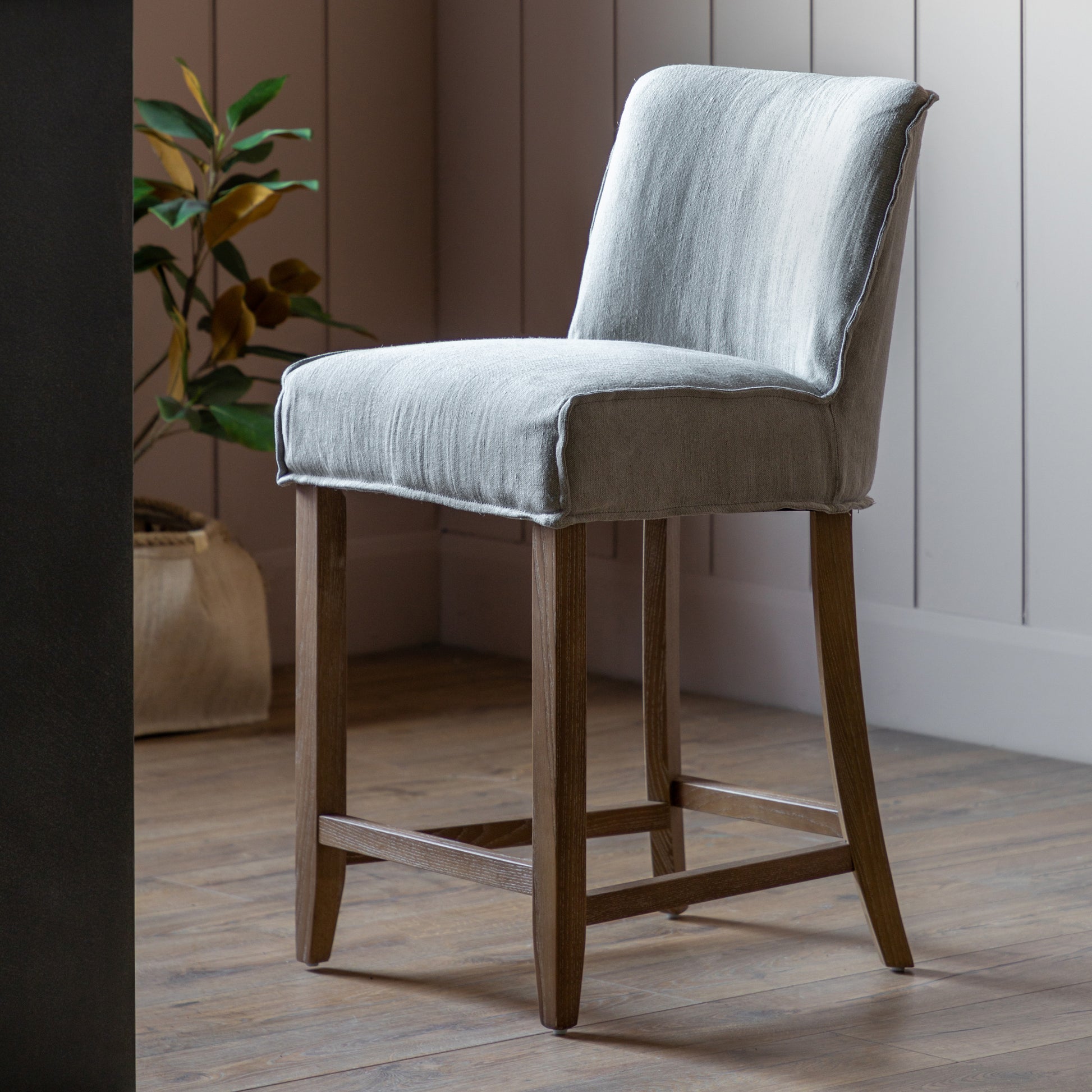 Tarnby Bar Stool (2pk) Taupe