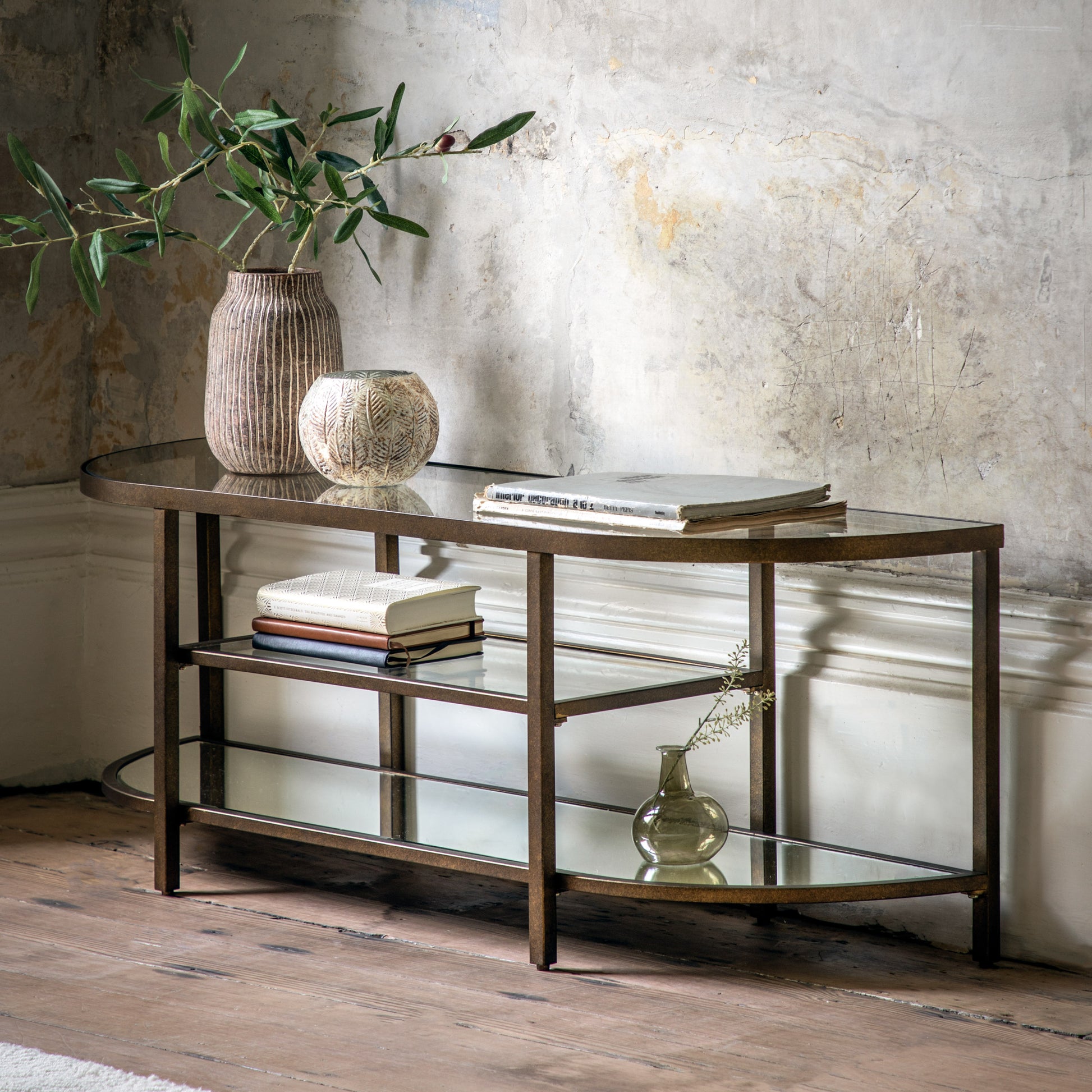 Hudson Media Unit Bronze